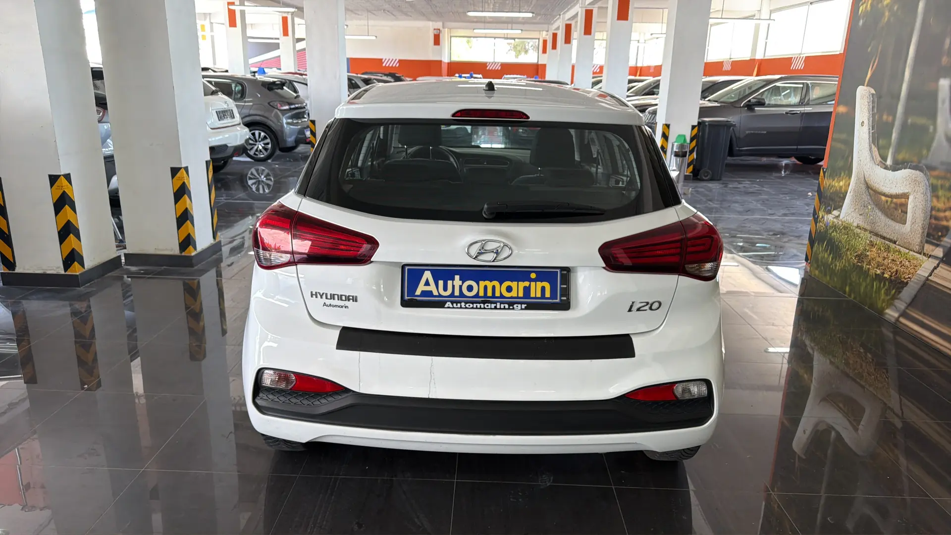 View 5 - Hyundai i 20 - 2018
