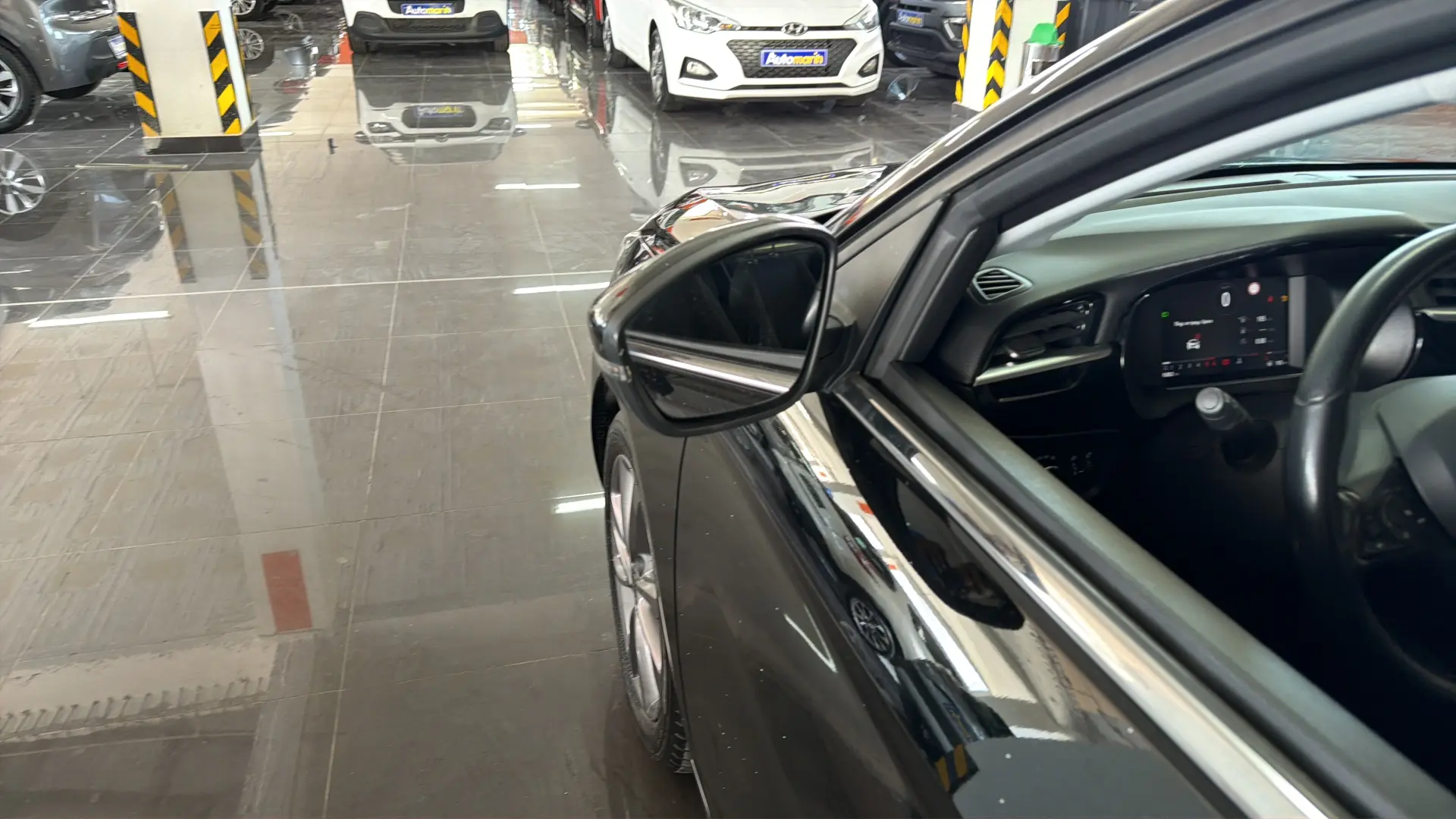 Opel Corsa - View model 9