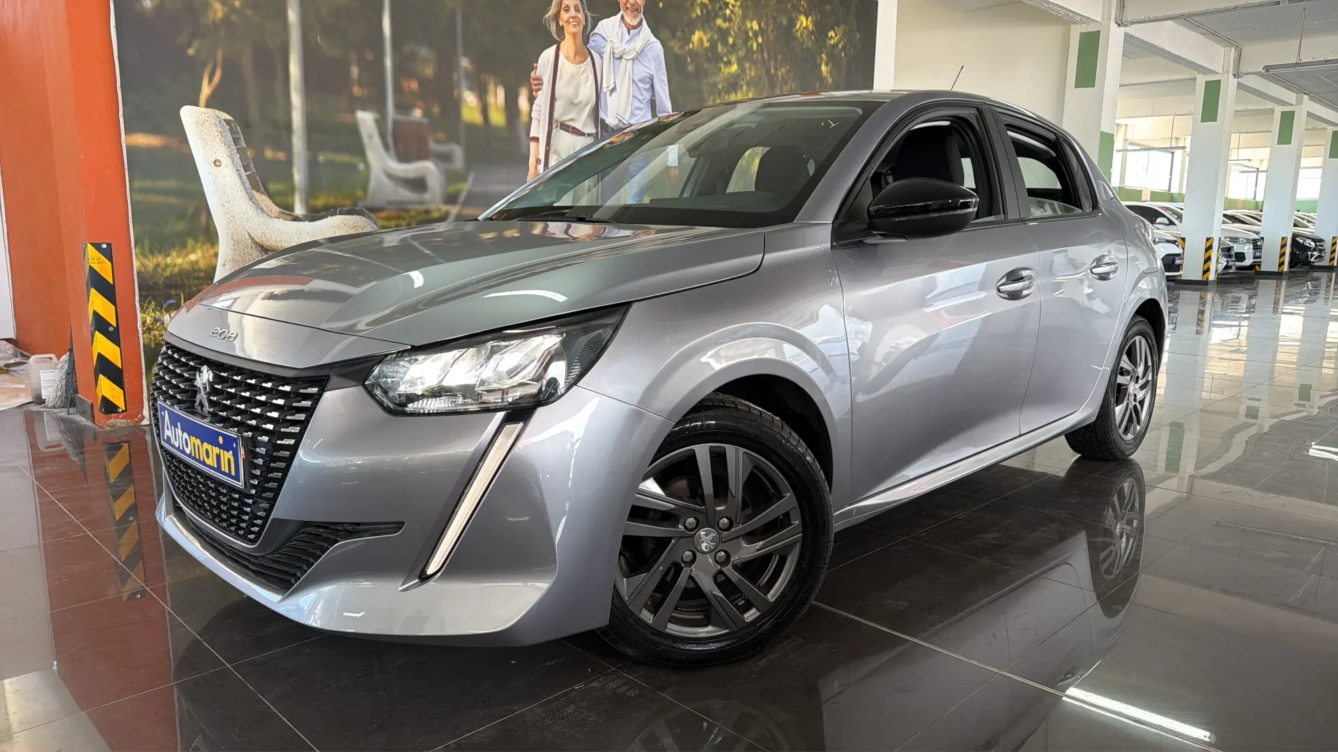 View 1 - Peugeot 208 - 2022
