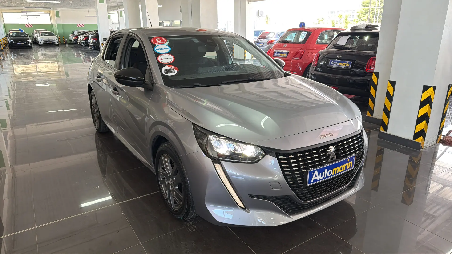 View 3 - Peugeot 208 - 2022