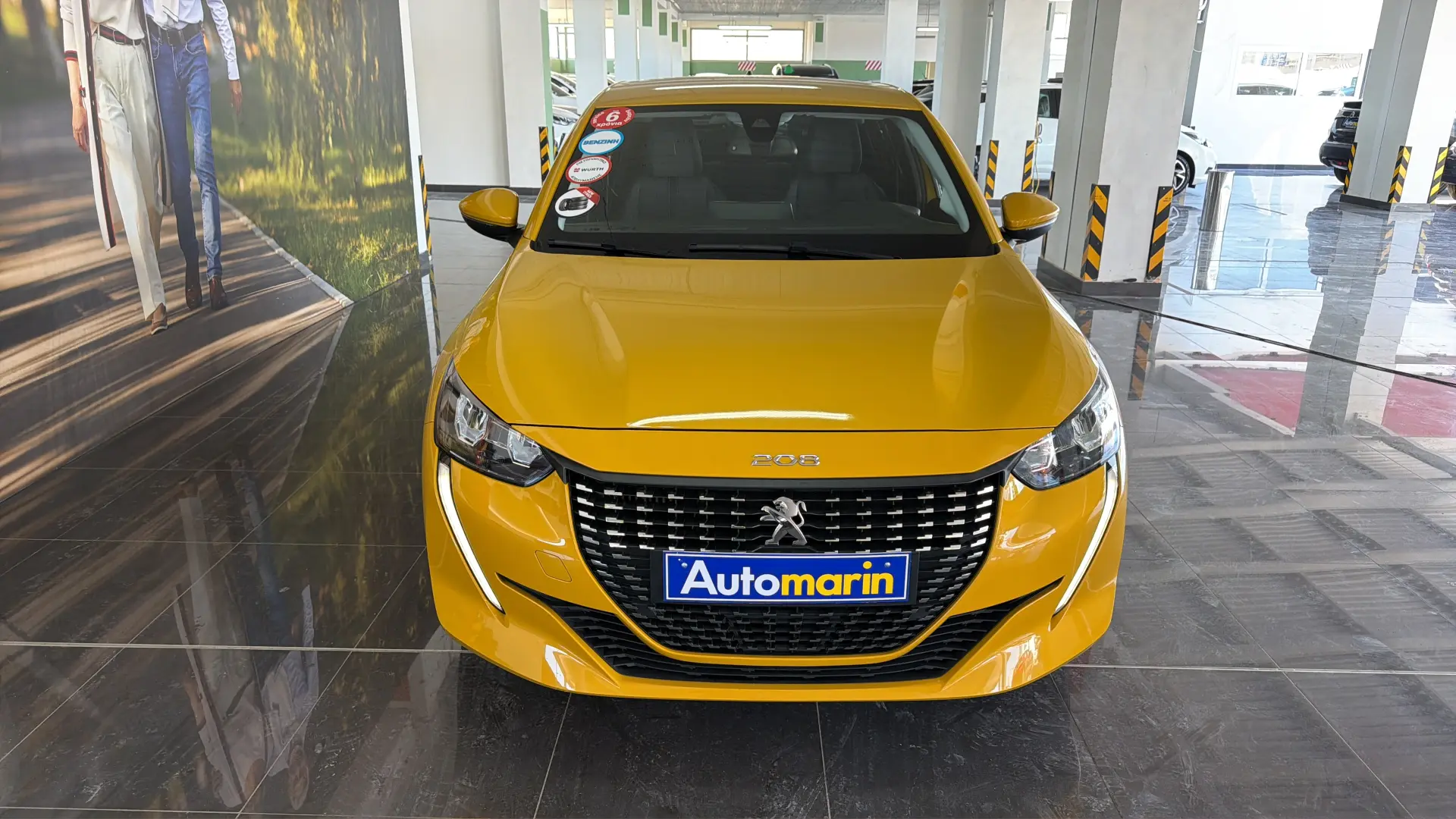 View 2 - Peugeot 208 - 2020