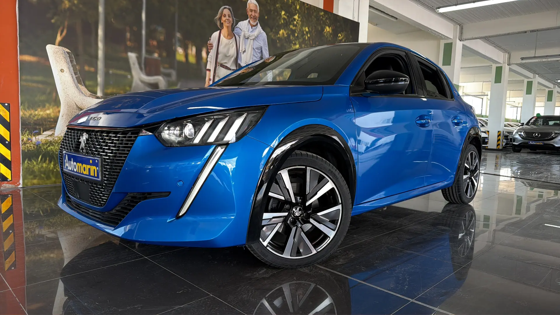 View 1 - Peugeot 208 - 2020