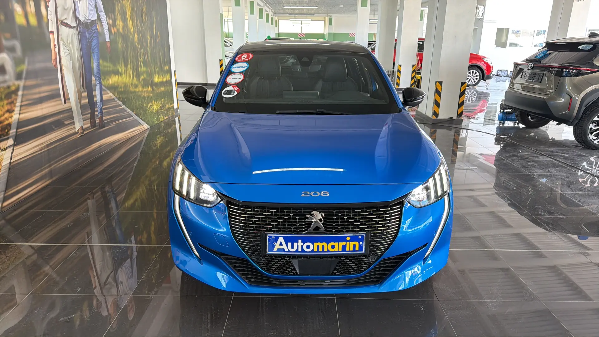View 2 - Peugeot 208 - 2020