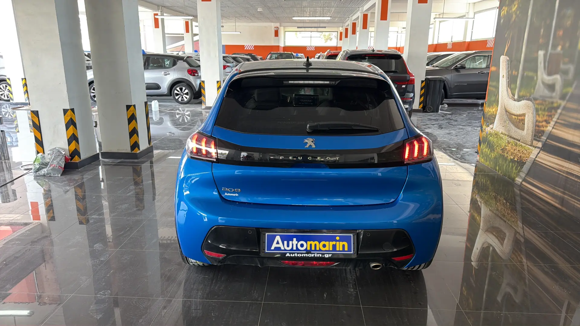 View 5 - Peugeot 208 - 2020