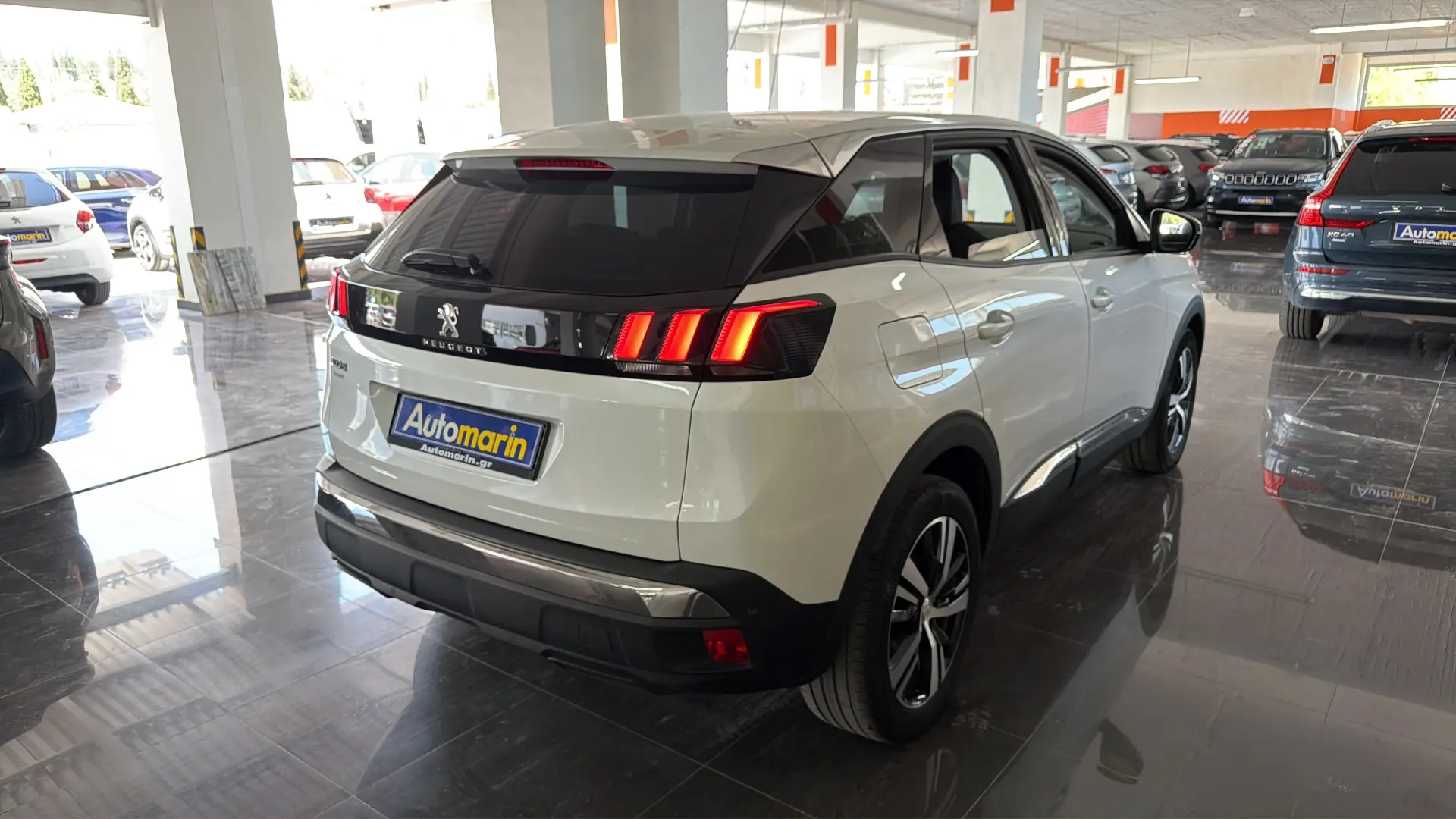 View 4 - Peugeot 3008 - 2019