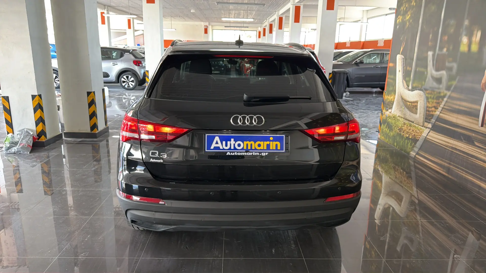 View 5 - Audi Q3 - 2021