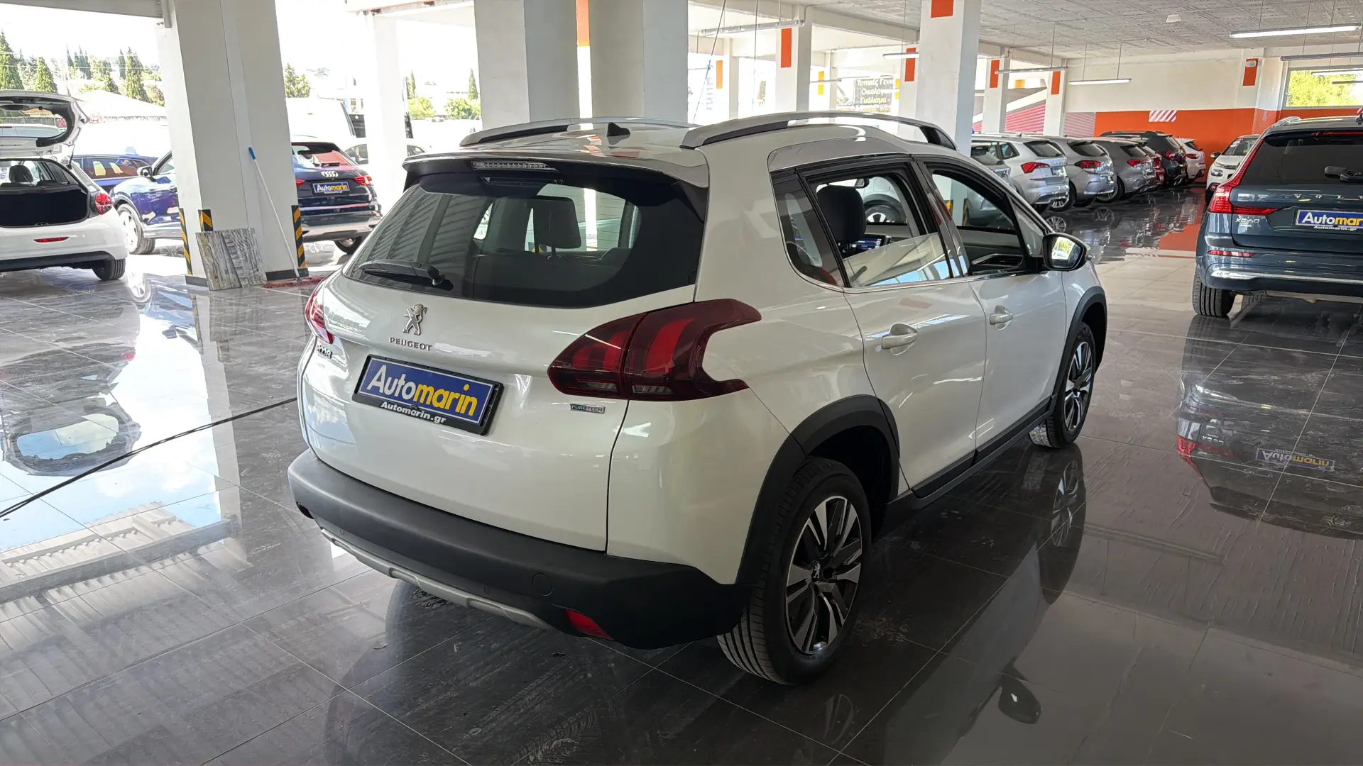 View 4 - Peugeot 2008 - 2017