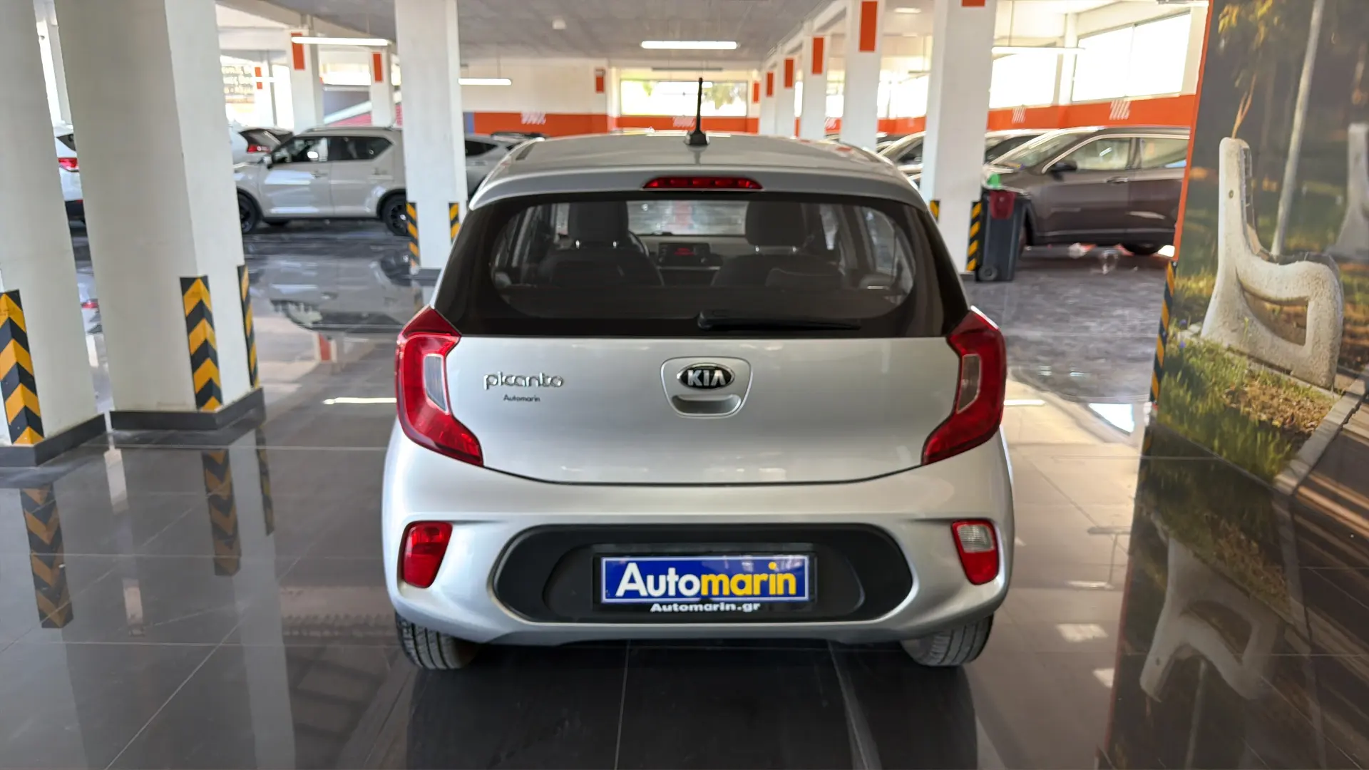 View 5 - Kia Picanto - 2021