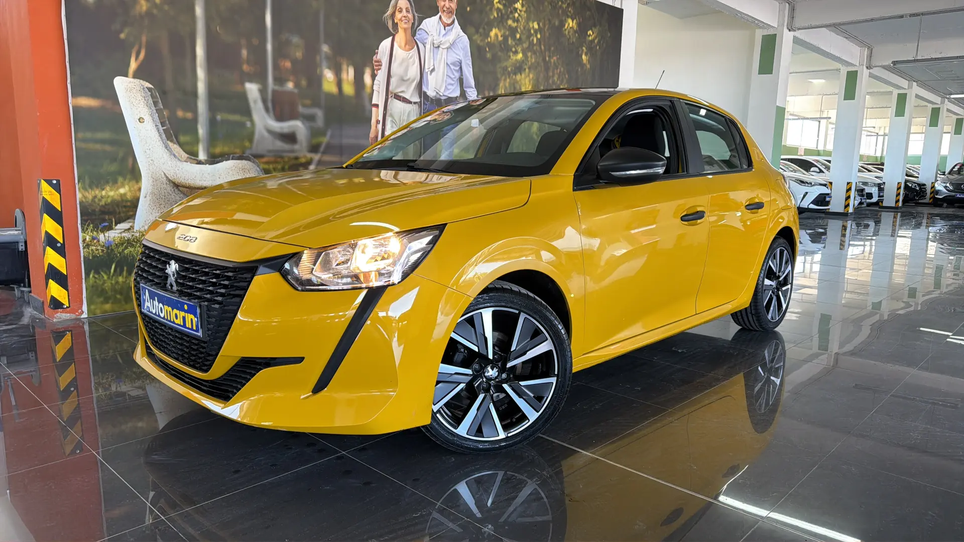 View 1 - Peugeot 208 - 2020
