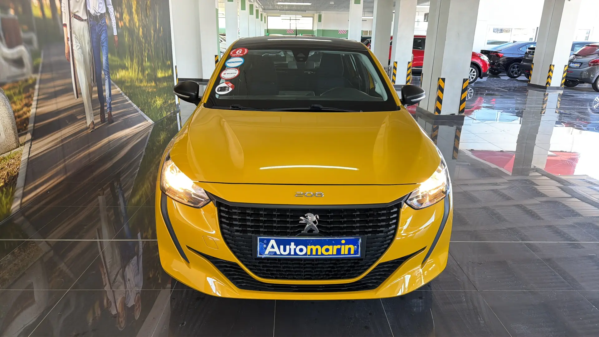 View 2 - Peugeot 208 - 2020