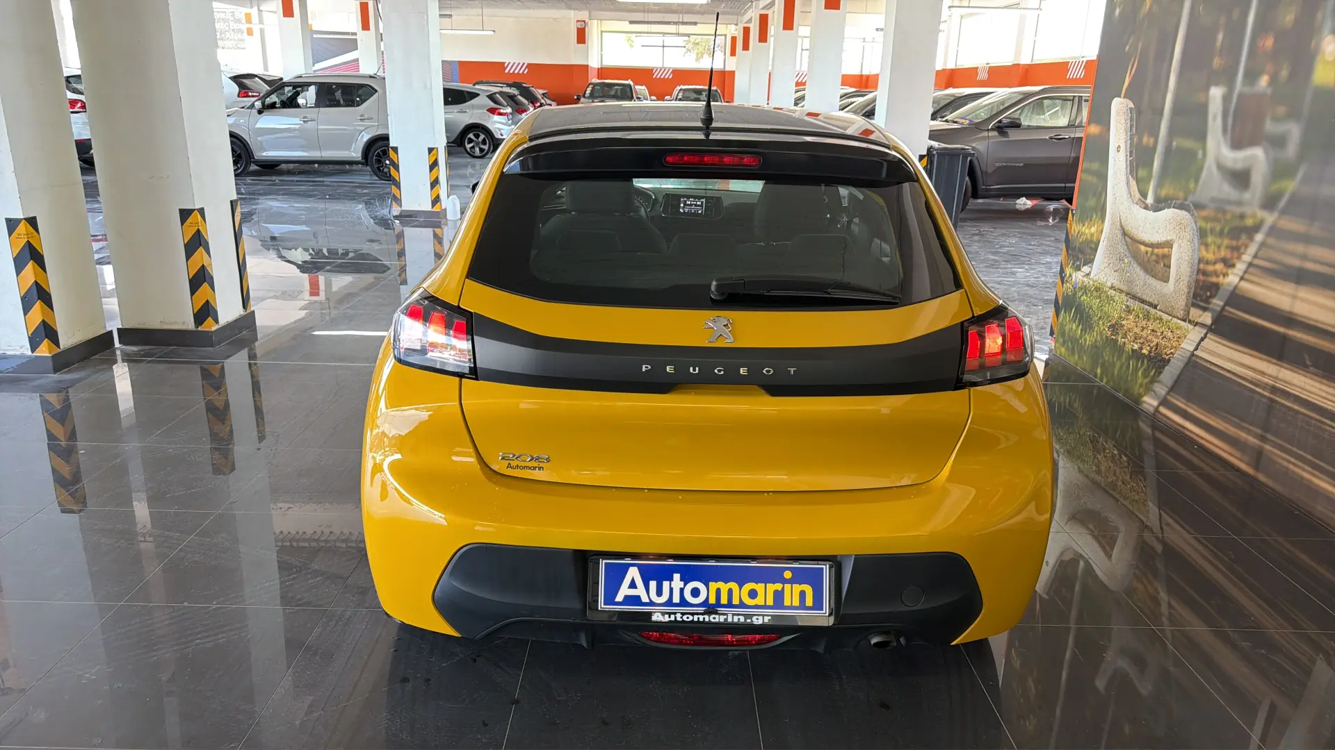View 5 - Peugeot 208 - 2020