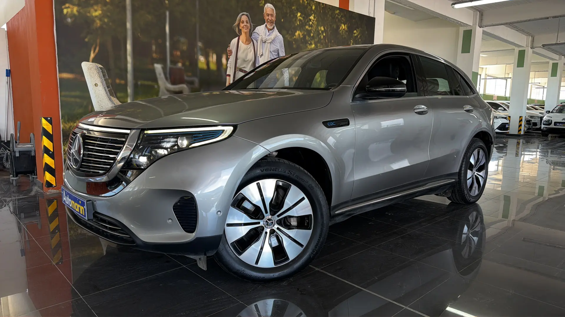 View 1 - Mercedes-Benz EQC - 2021