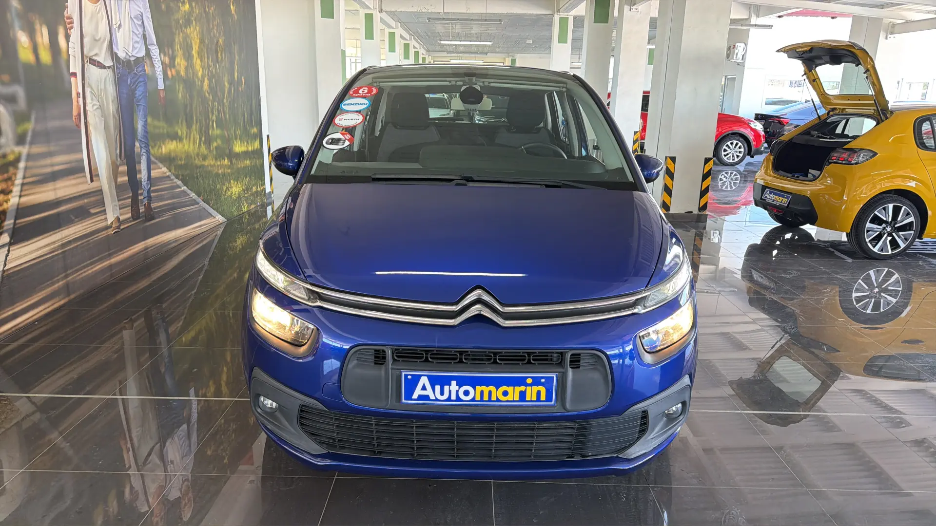 View 2 - Citroen C4 Picasso - 2018