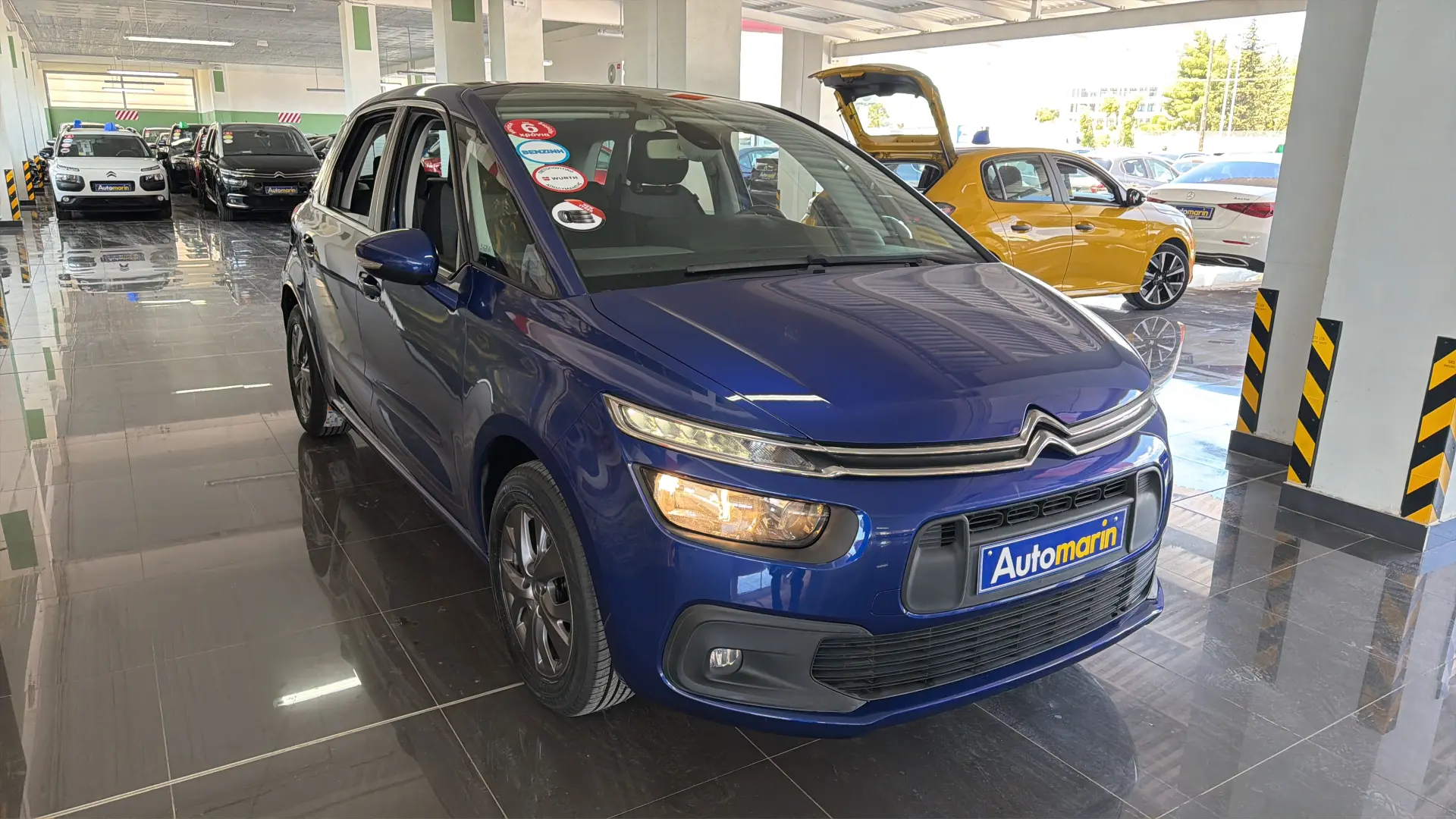 View 3 - Citroen C4 Picasso - 2018