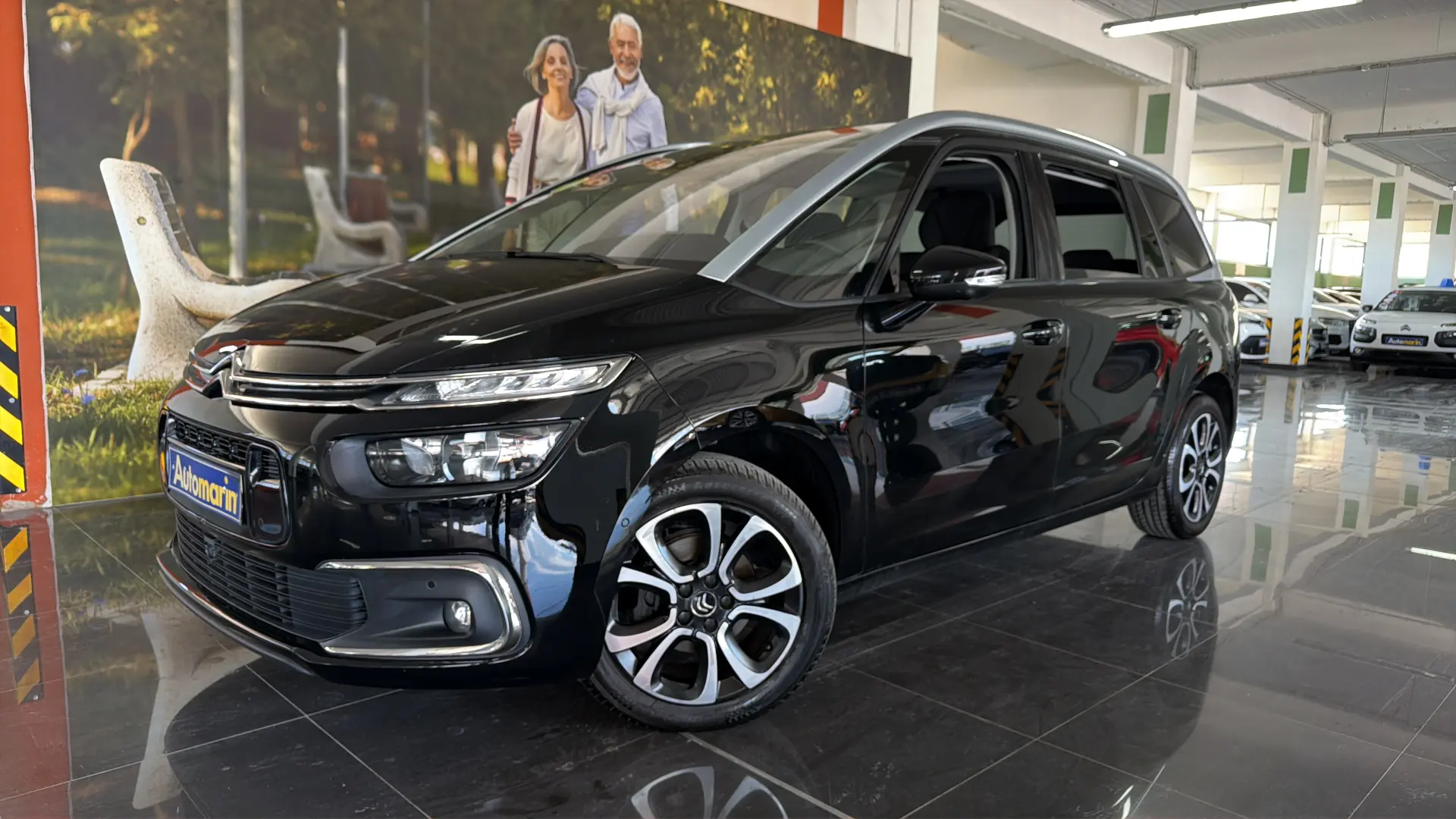 View 1 - Citroen Grand C4 Picasso / SpaceTourer - 2019
