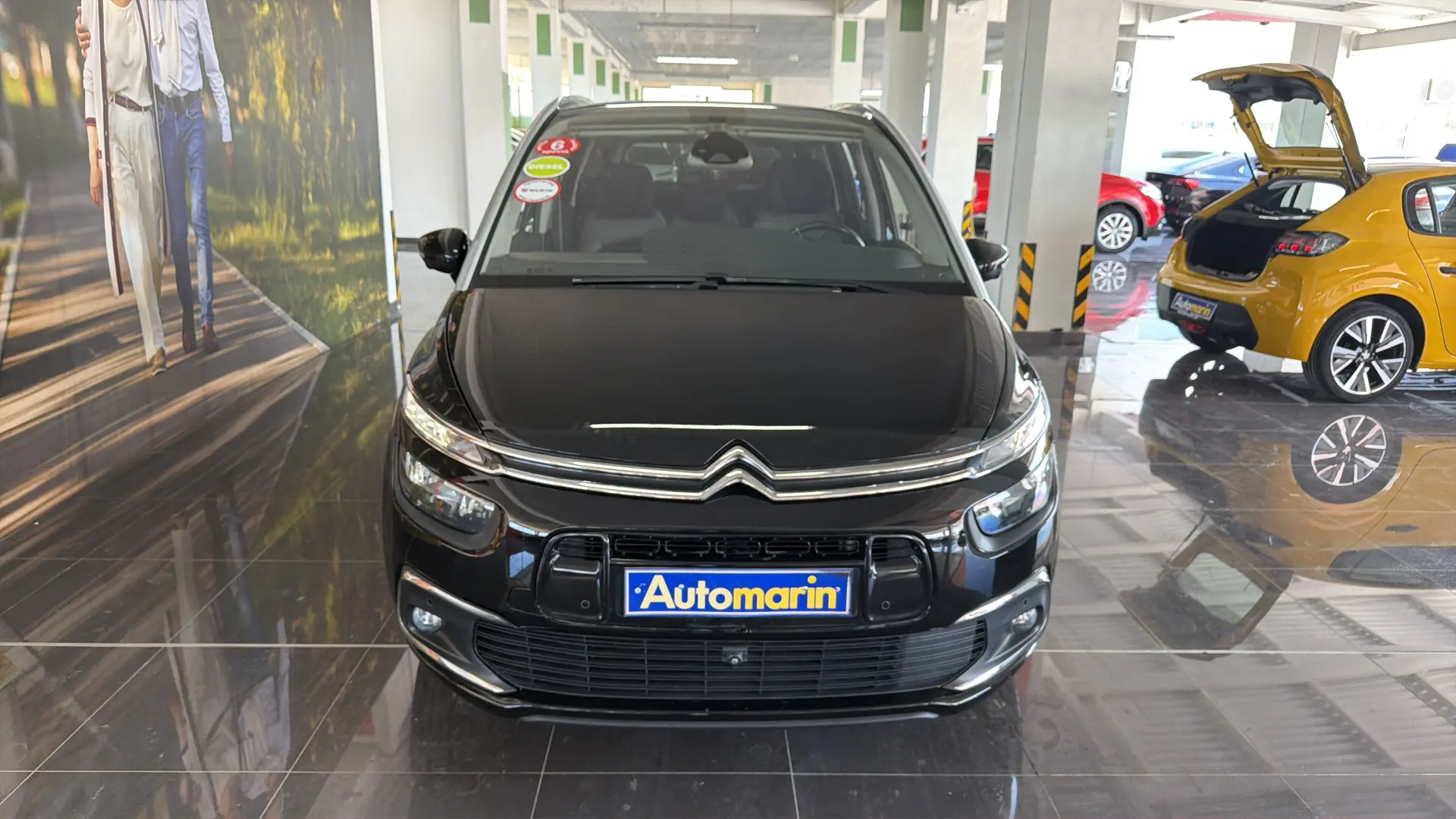View 2 - Citroen Grand C4 Picasso / SpaceTourer - 2019