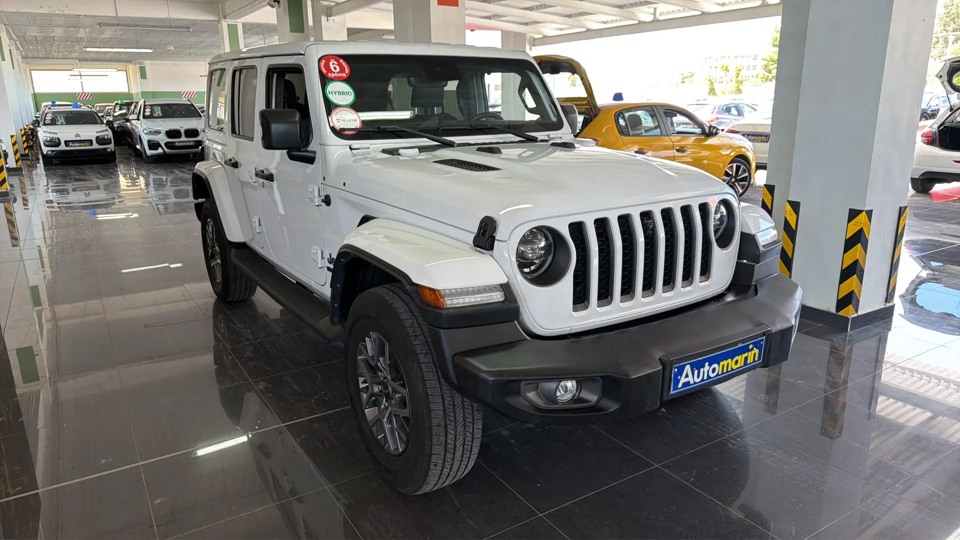 View 3 - Jeep Wrangler - 2021