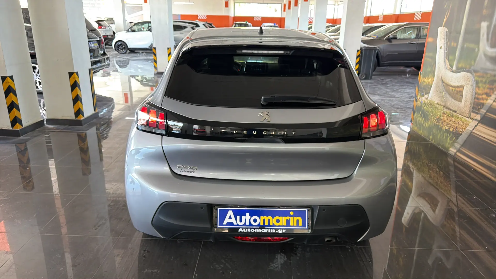 View 5 - Peugeot 208 - 2021