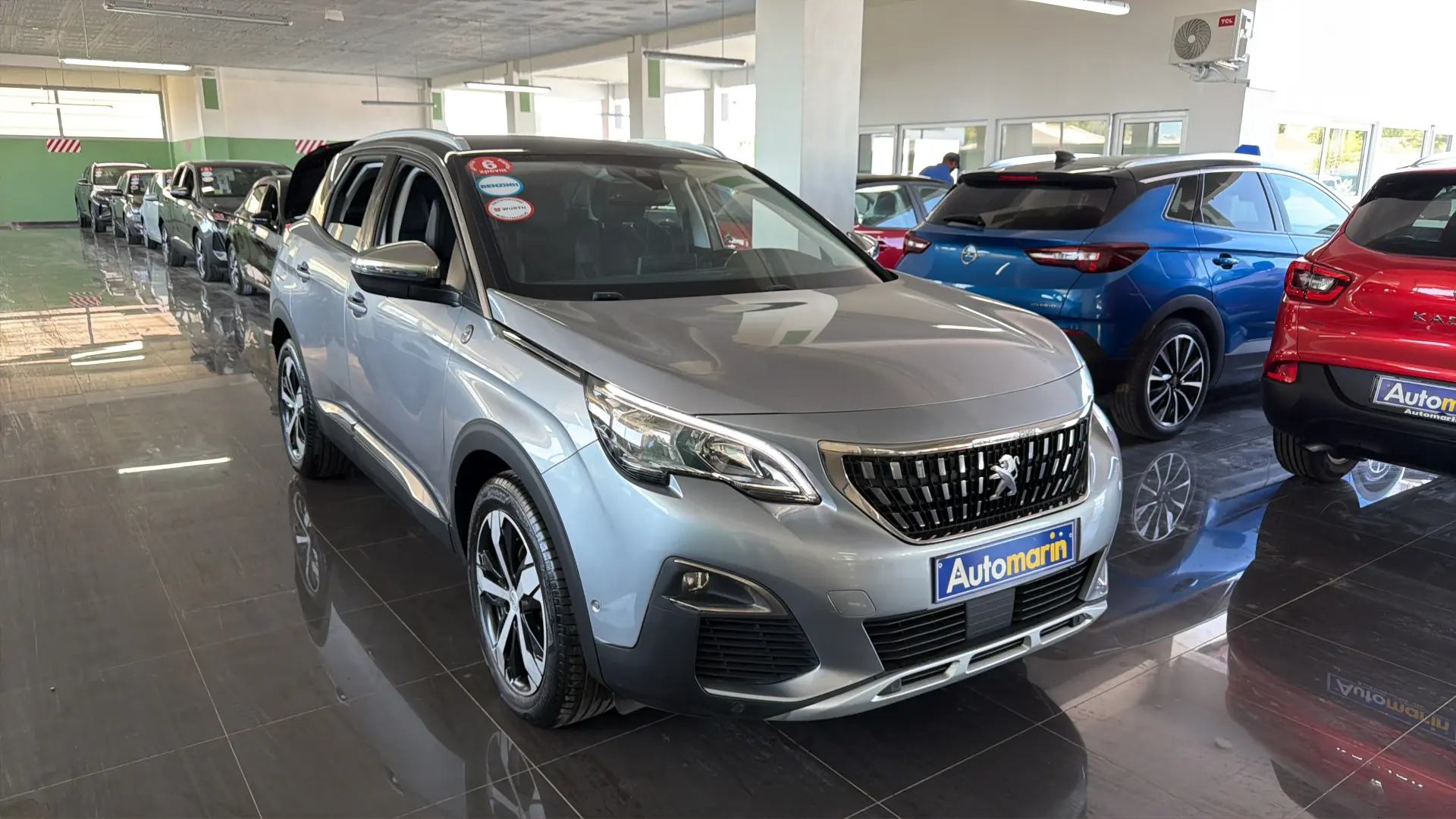 View 3 - Peugeot 3008 - 2019