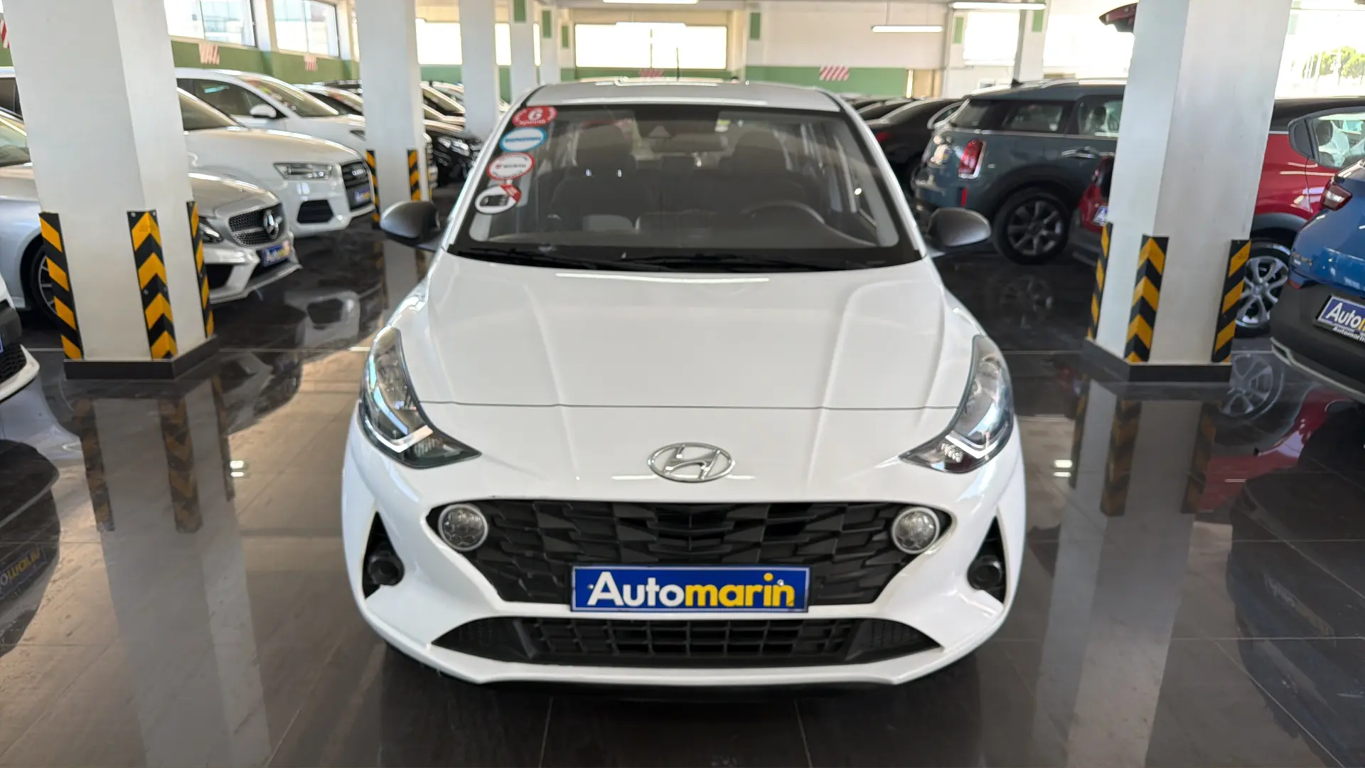 View 2 - Hyundai i 10 - 2021