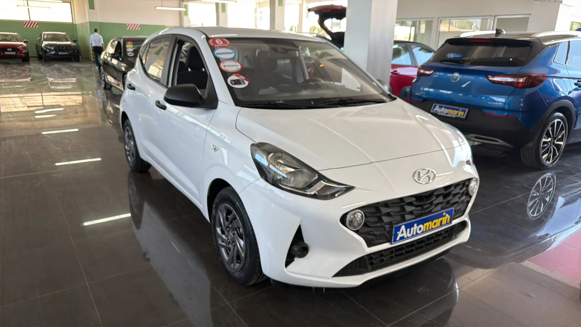 View 3 - Hyundai i 10 - 2021