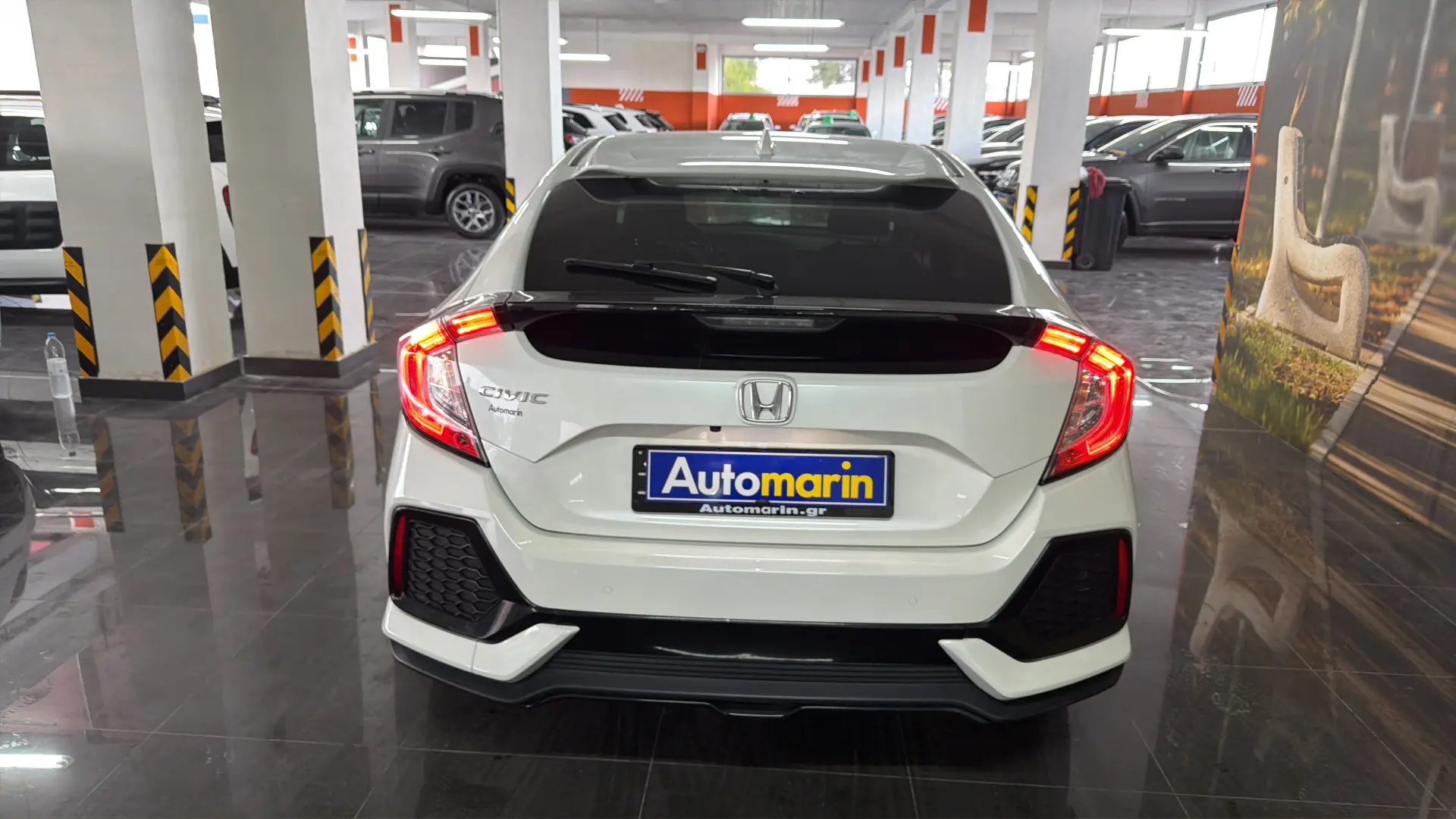 View 5 - Honda Civic - 2018