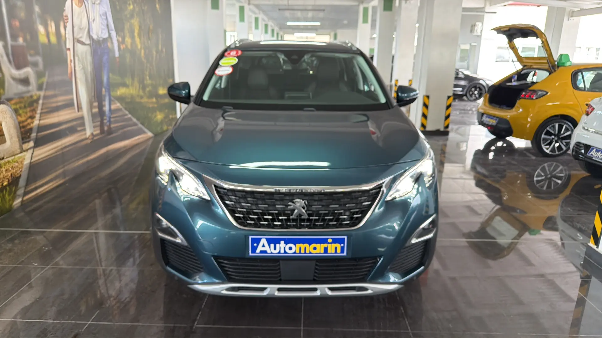 View 2 - Peugeot 5008 - 2019