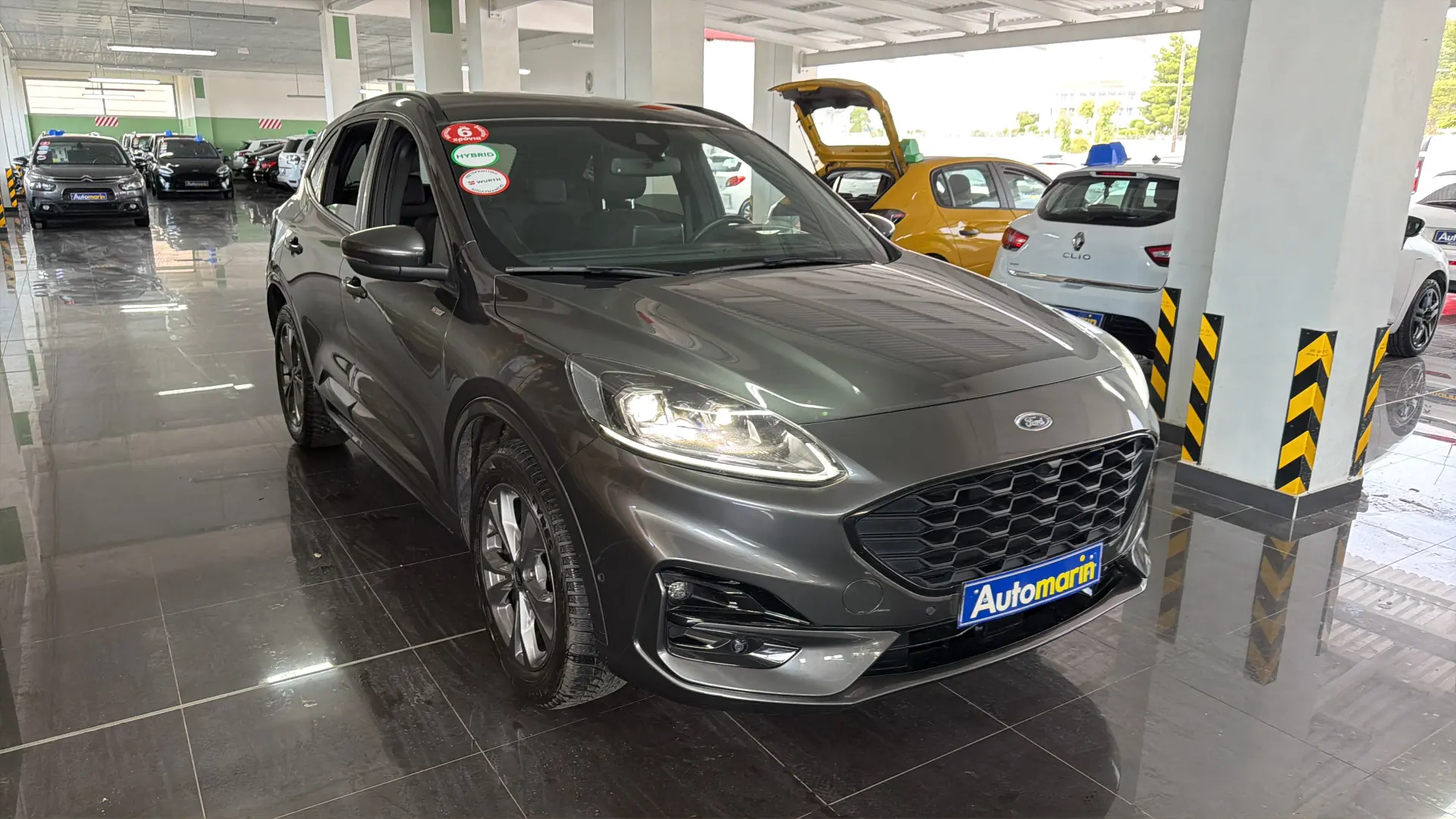 View 3 - Ford Kuga - 2021