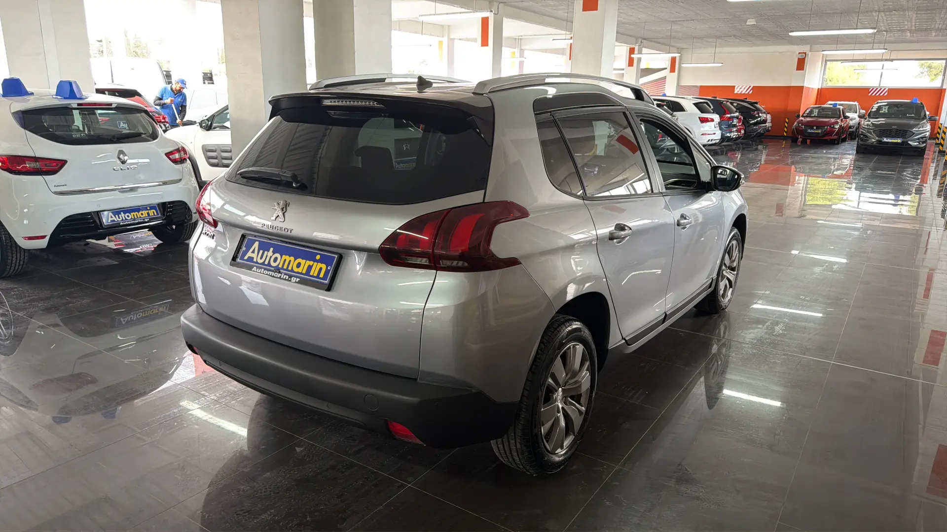 View 4 - Peugeot 2008 - 2017