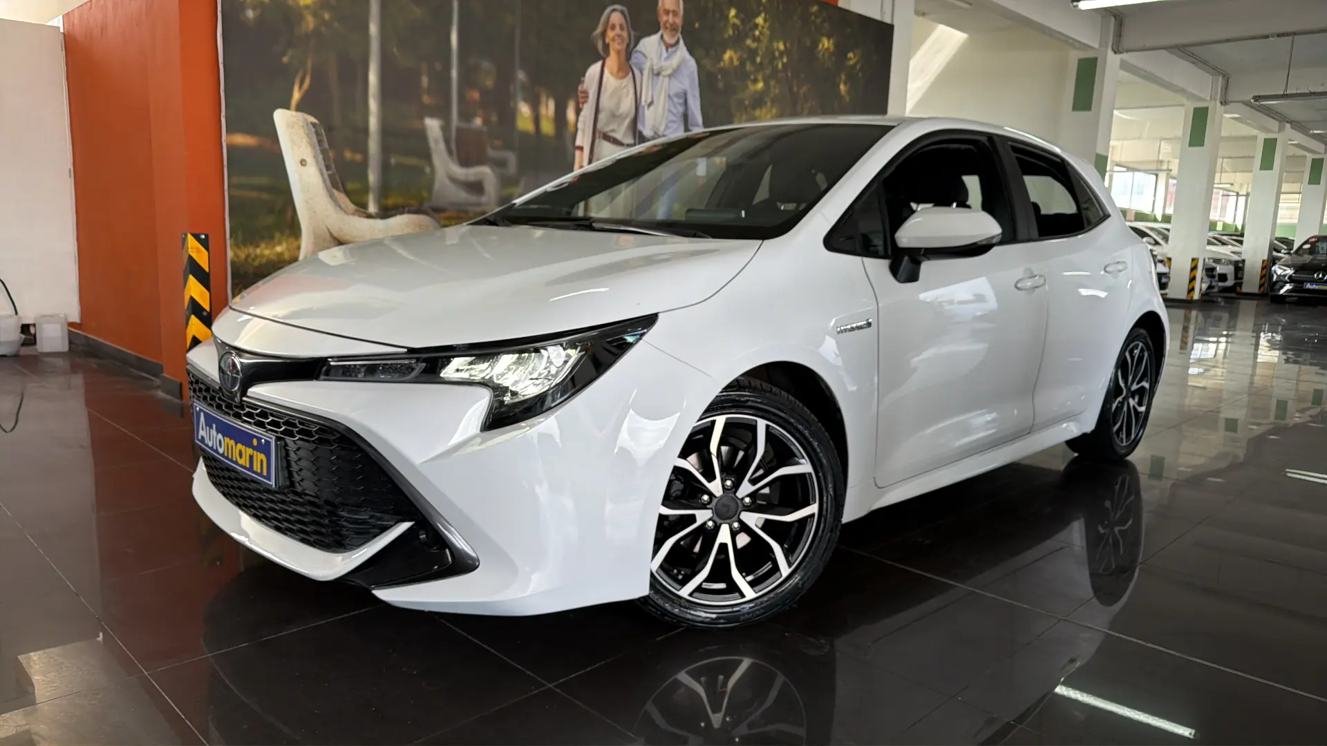 View 1 - Toyota Corolla - 2022