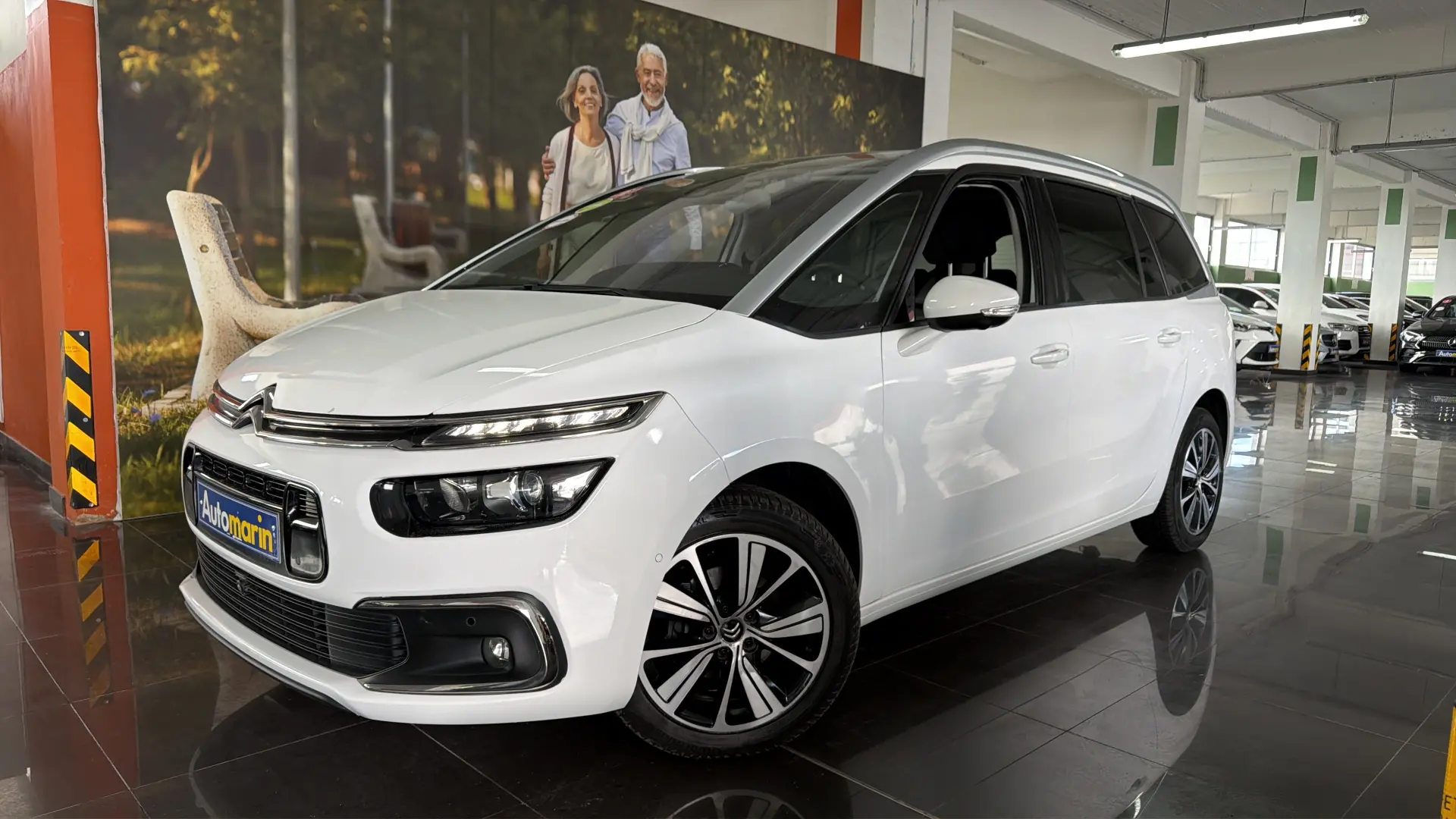 View 1 - Citroen Grand C4 Picasso / SpaceTourer - 2018