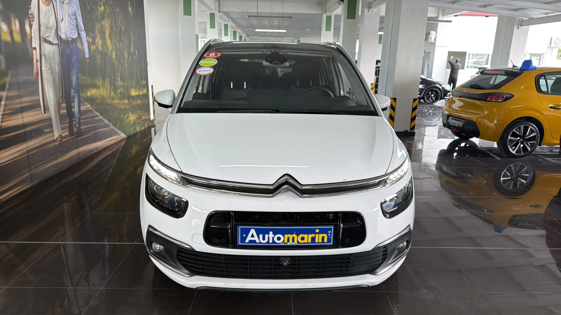 View 2 - Citroen Grand C4 Picasso / SpaceTourer - 2018