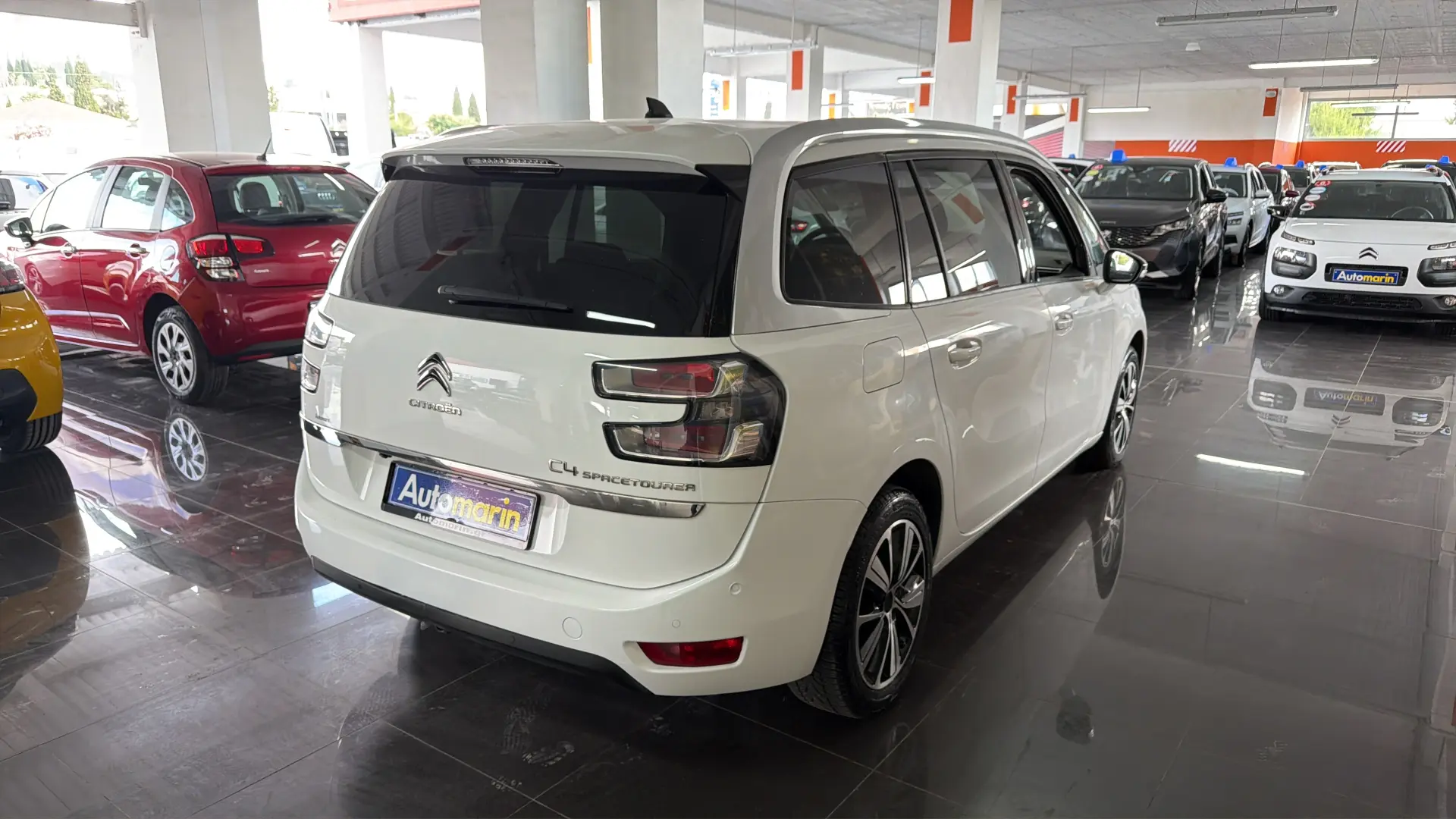 View 4 - Citroen Grand C4 Picasso / SpaceTourer - 2018
