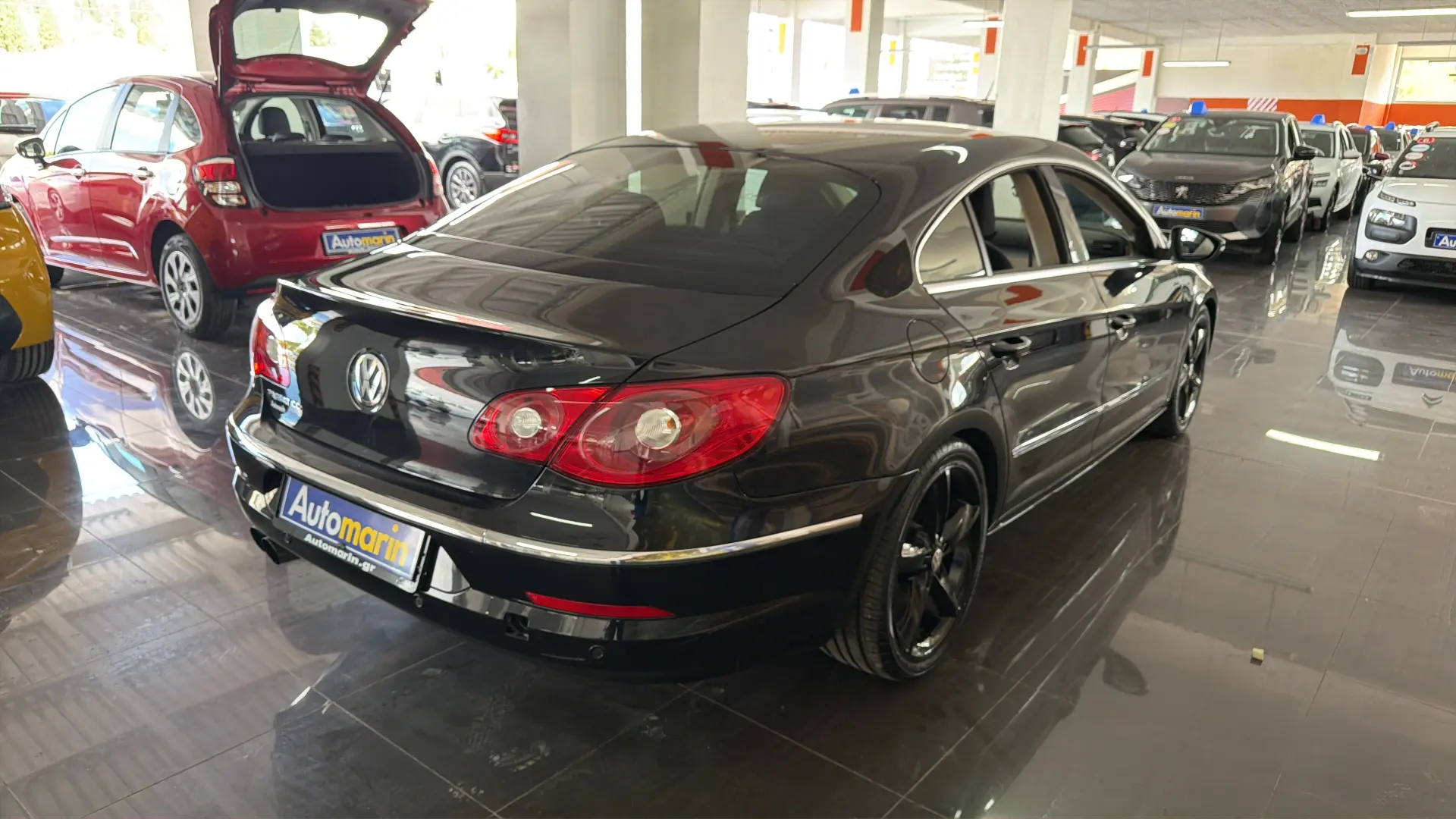 View 4 - Volkswagen Passat CC - 2009