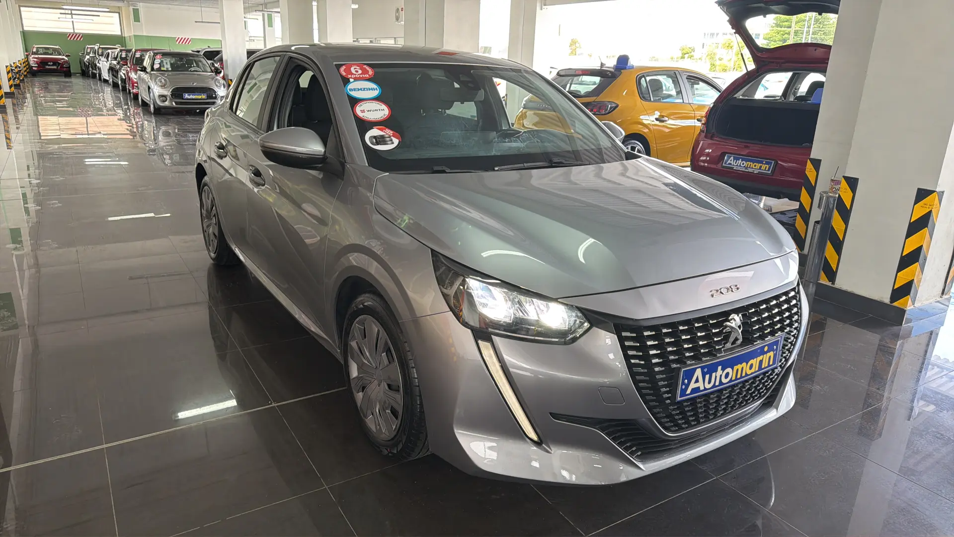 View 3 - Peugeot 208 - 2020