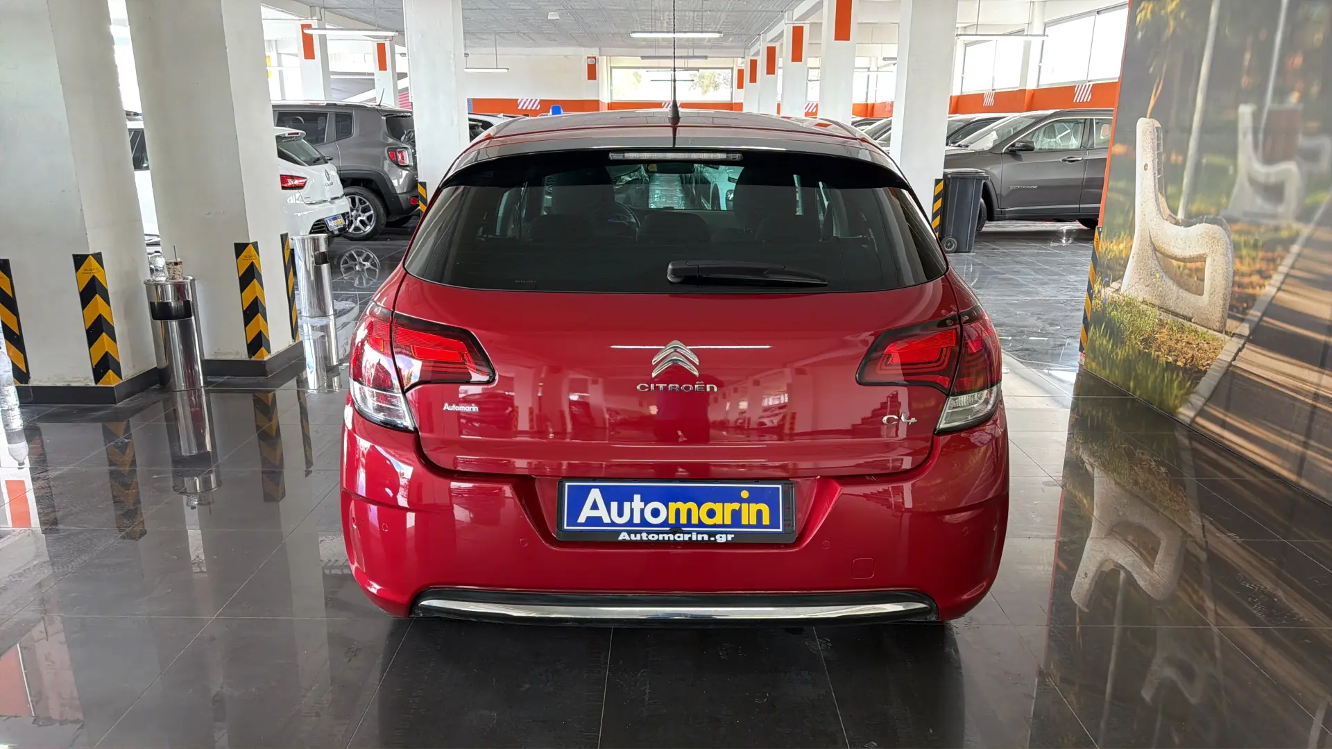 View 5 - Citroen C4 - 2017