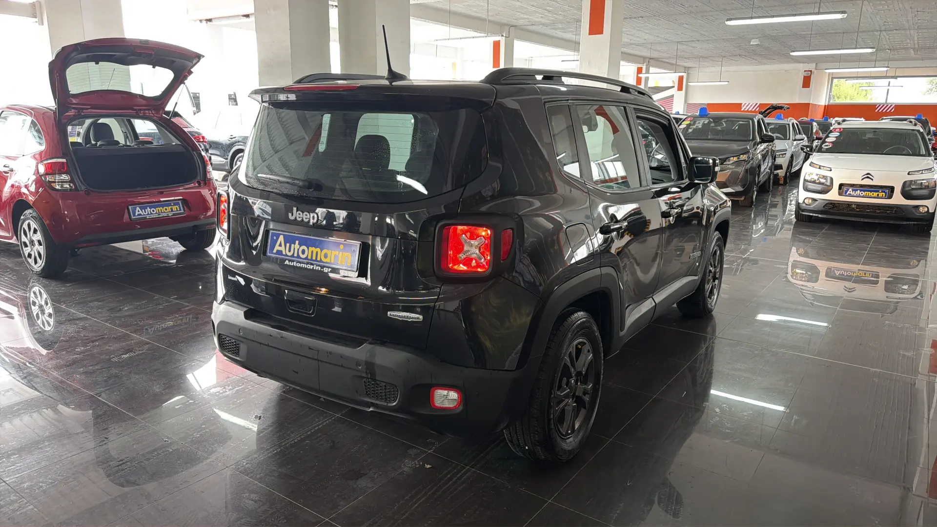 View 4 - Jeep Renegade - 2021