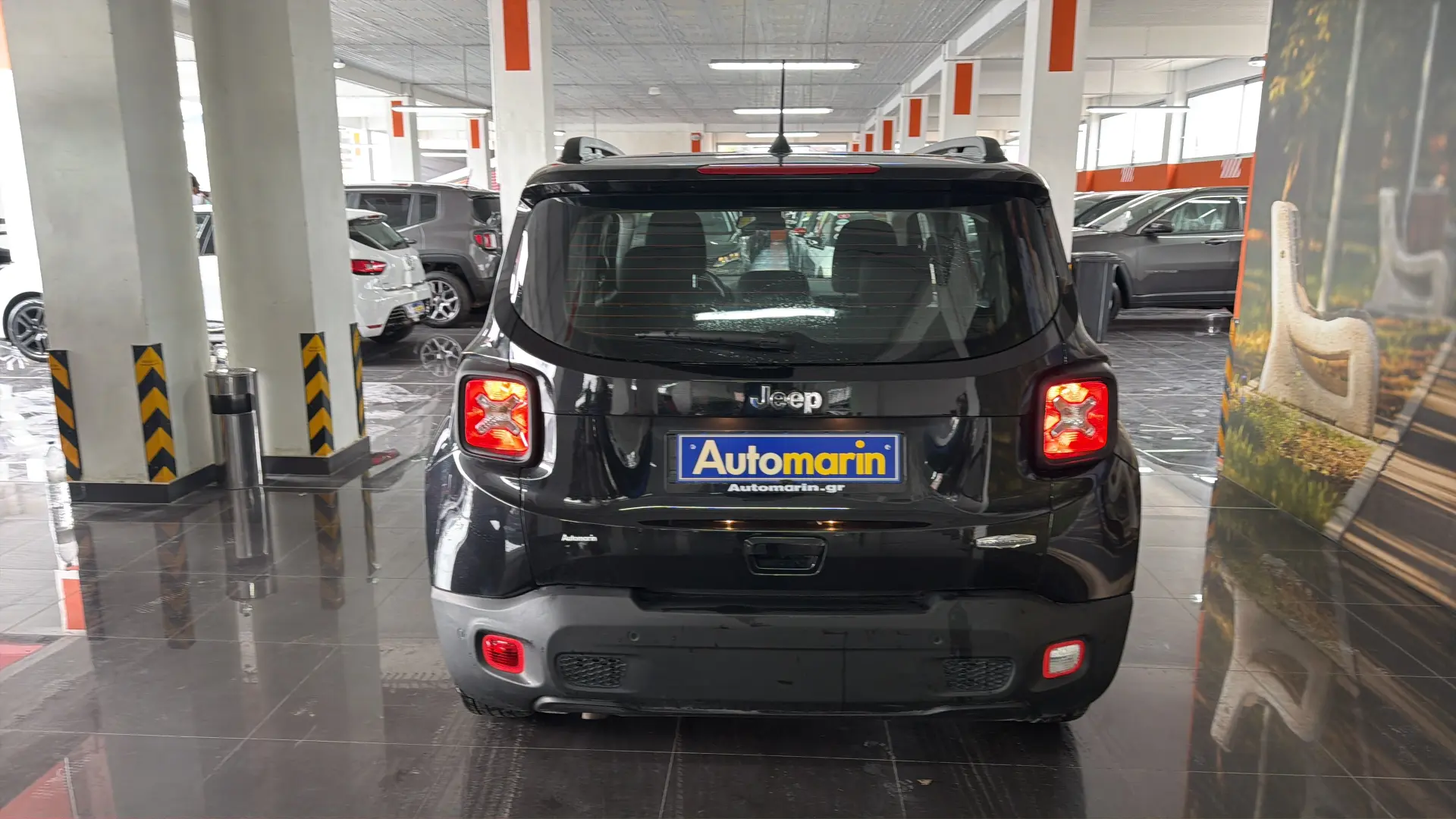 View 5 - Jeep Renegade - 2021