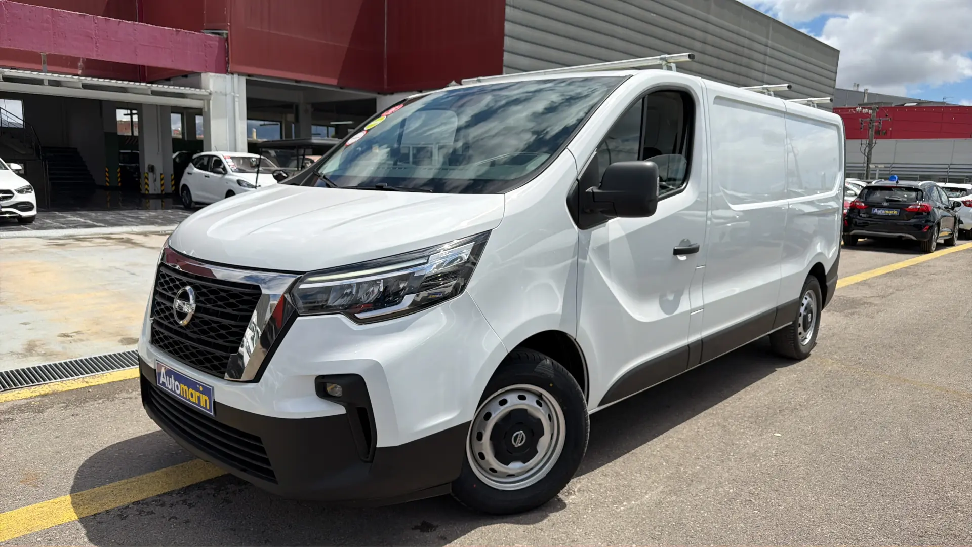 View 1 - Nissan Primastar - 2022