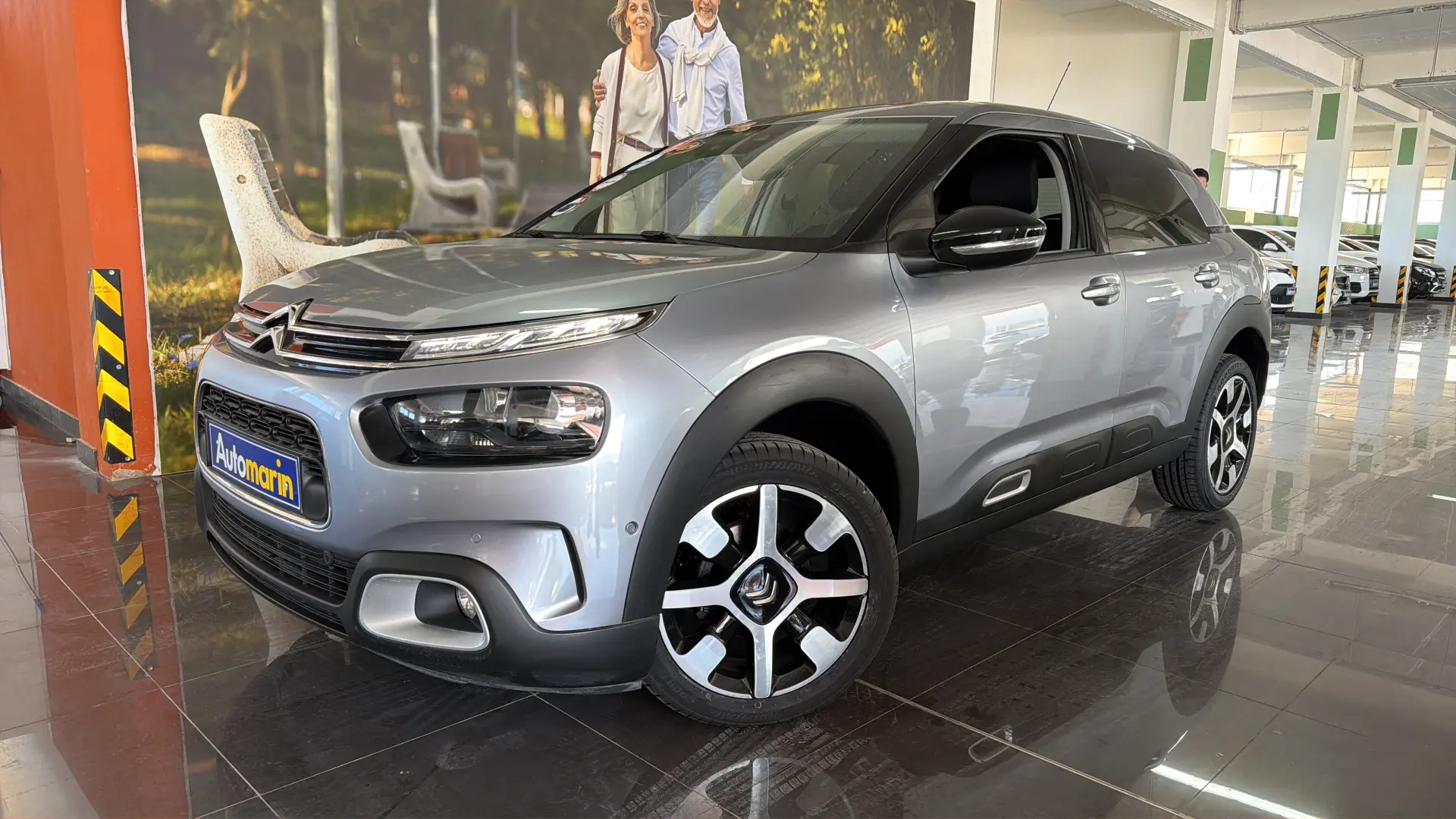 View 1 - Citroen C4 Cactus - 2020