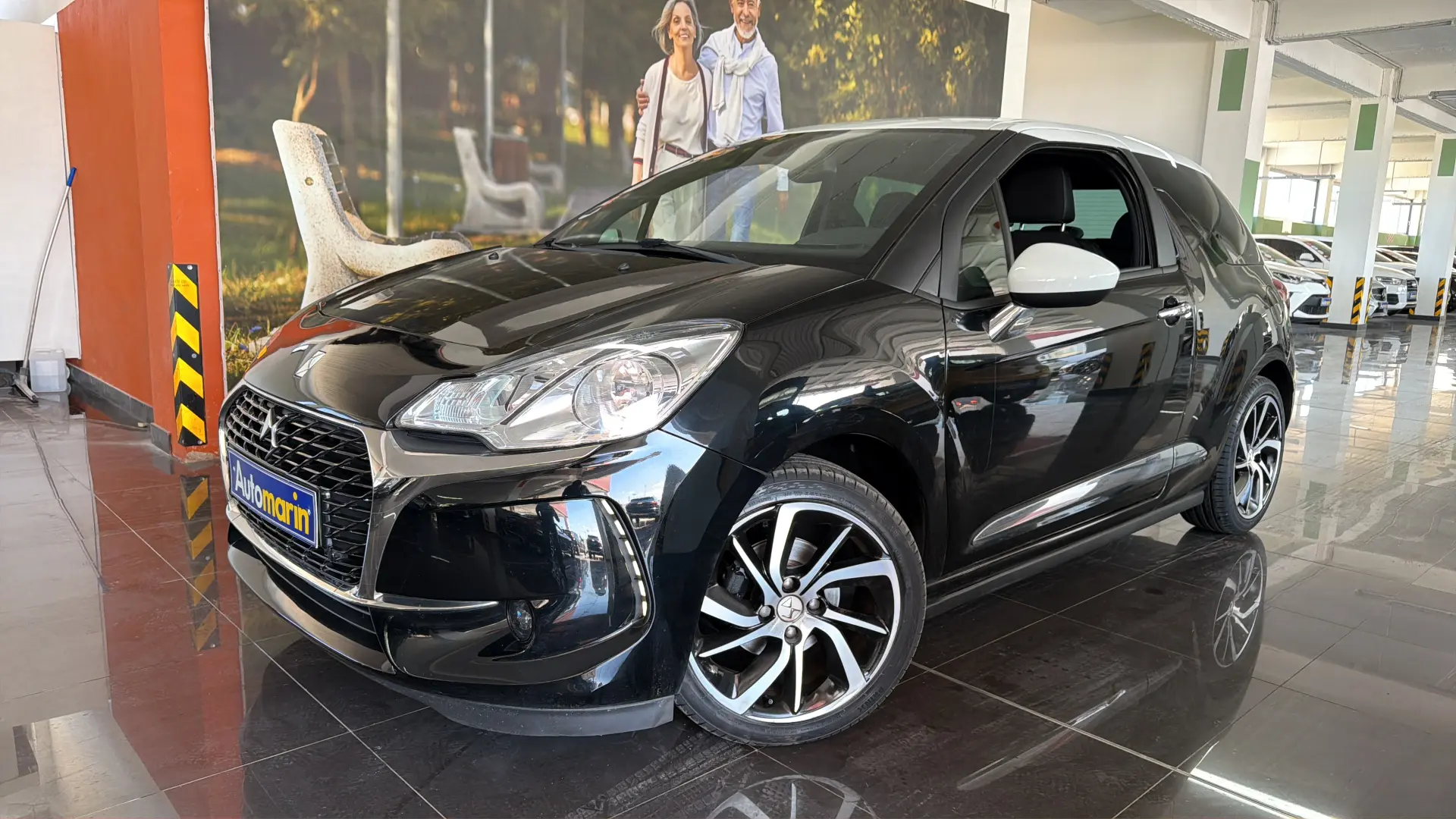 View 1 - DS DS3 - 2018