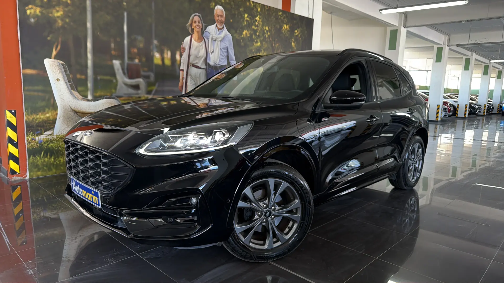 View 1 - Ford Kuga - 2022