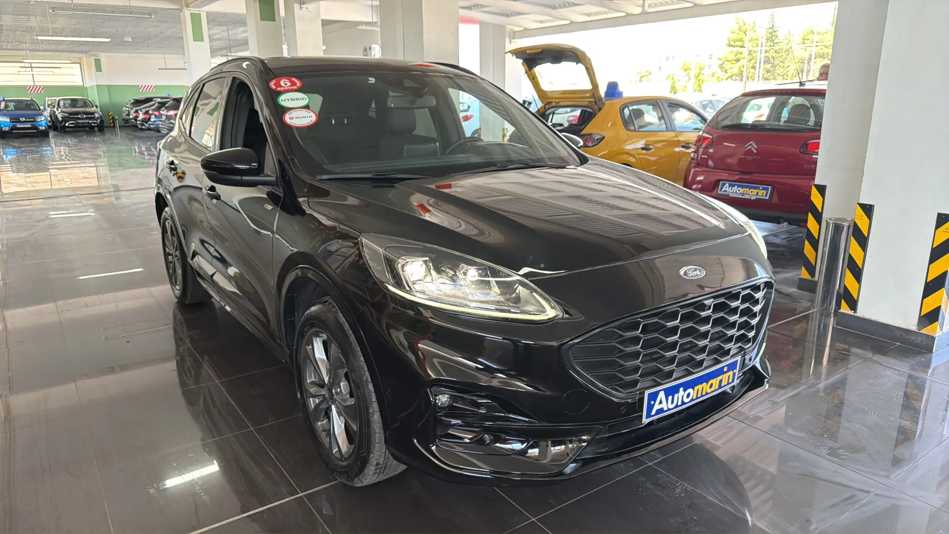 View 3 - Ford Kuga - 2022