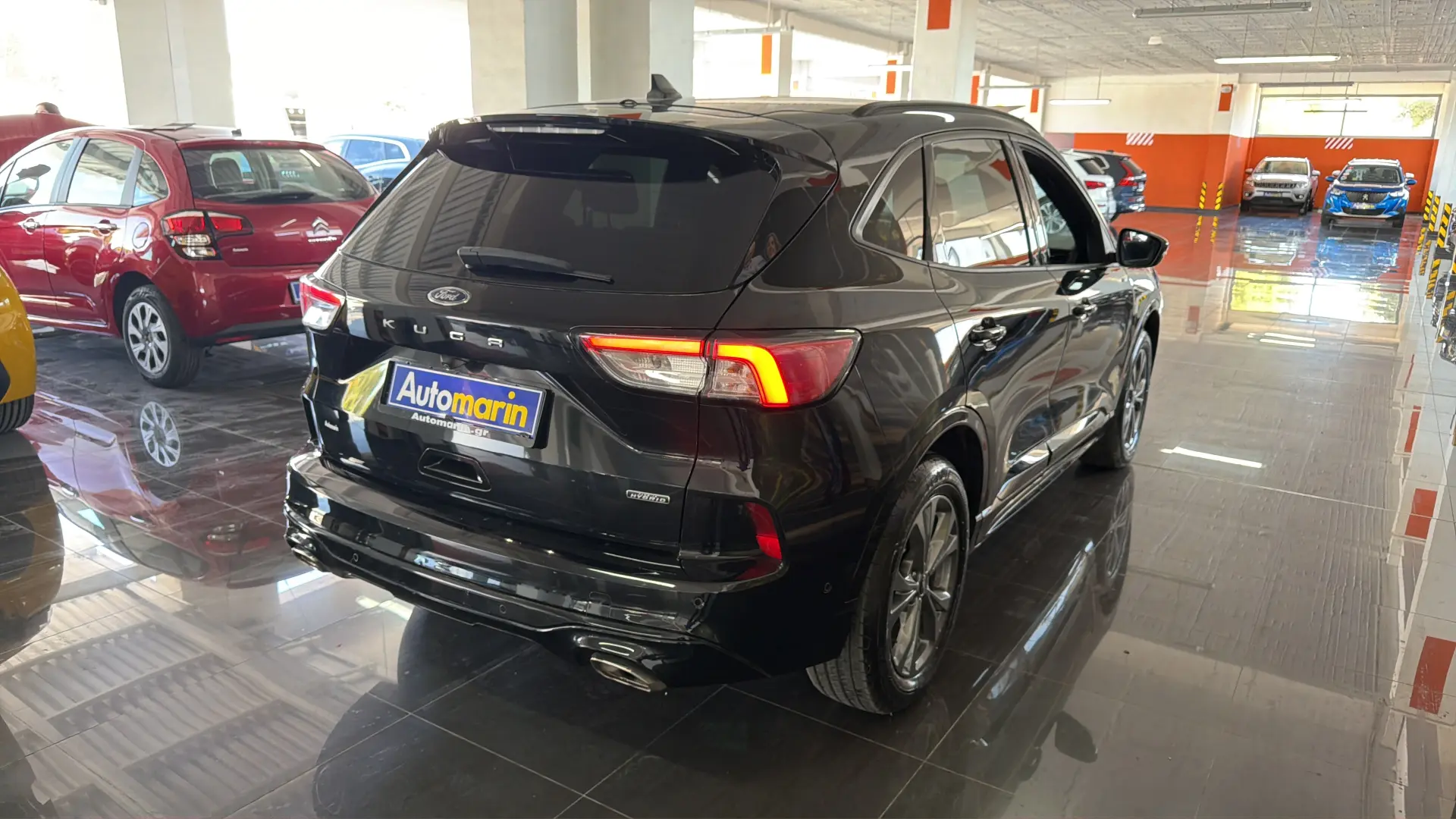 View 4 - Ford Kuga - 2022