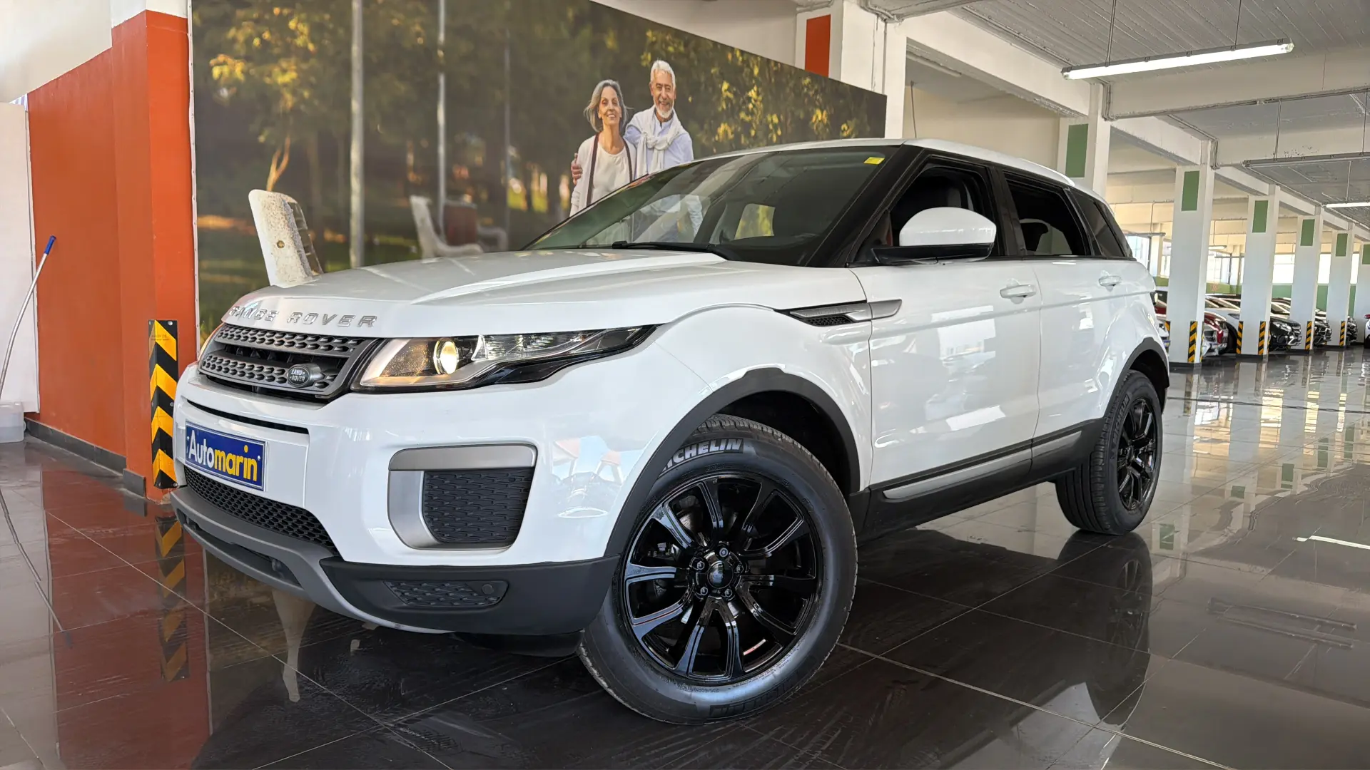View 1 - Land Rover Range Rover Evoque - 2017