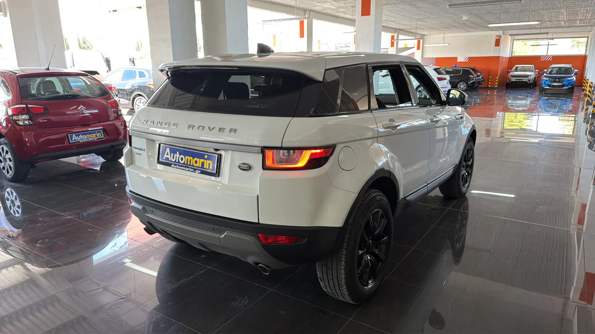 View 4 - Land Rover Range Rover Evoque - 2017