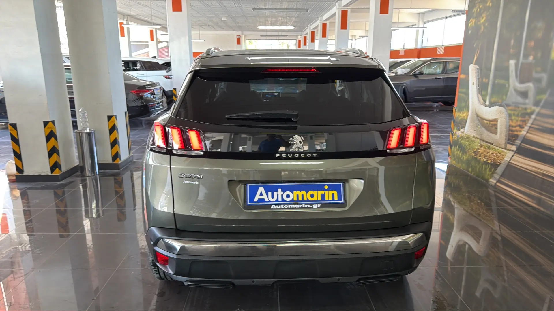 View 5 - Peugeot 3008 - 2019