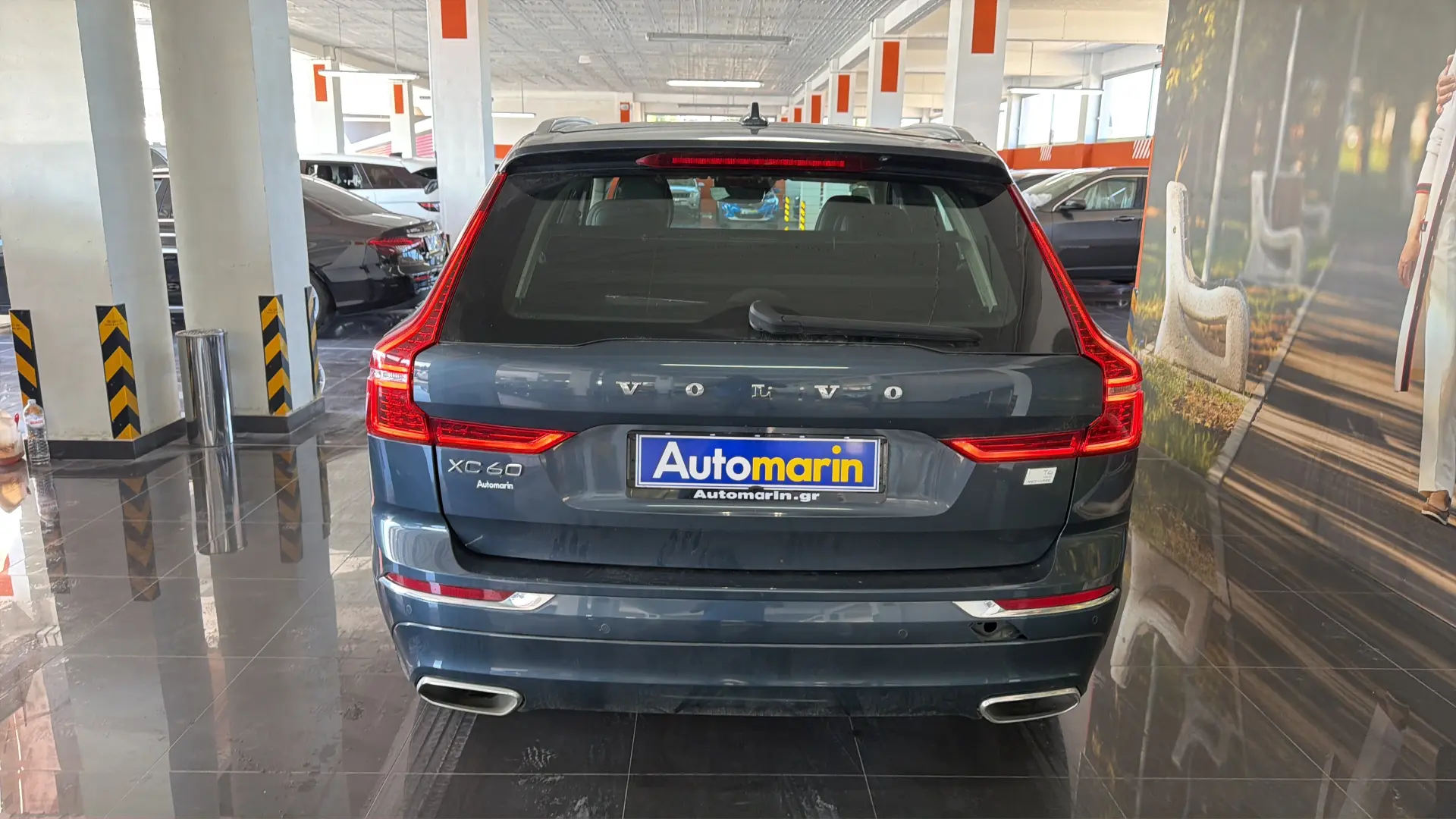 View 5 - Volvo XC 60 - 2021