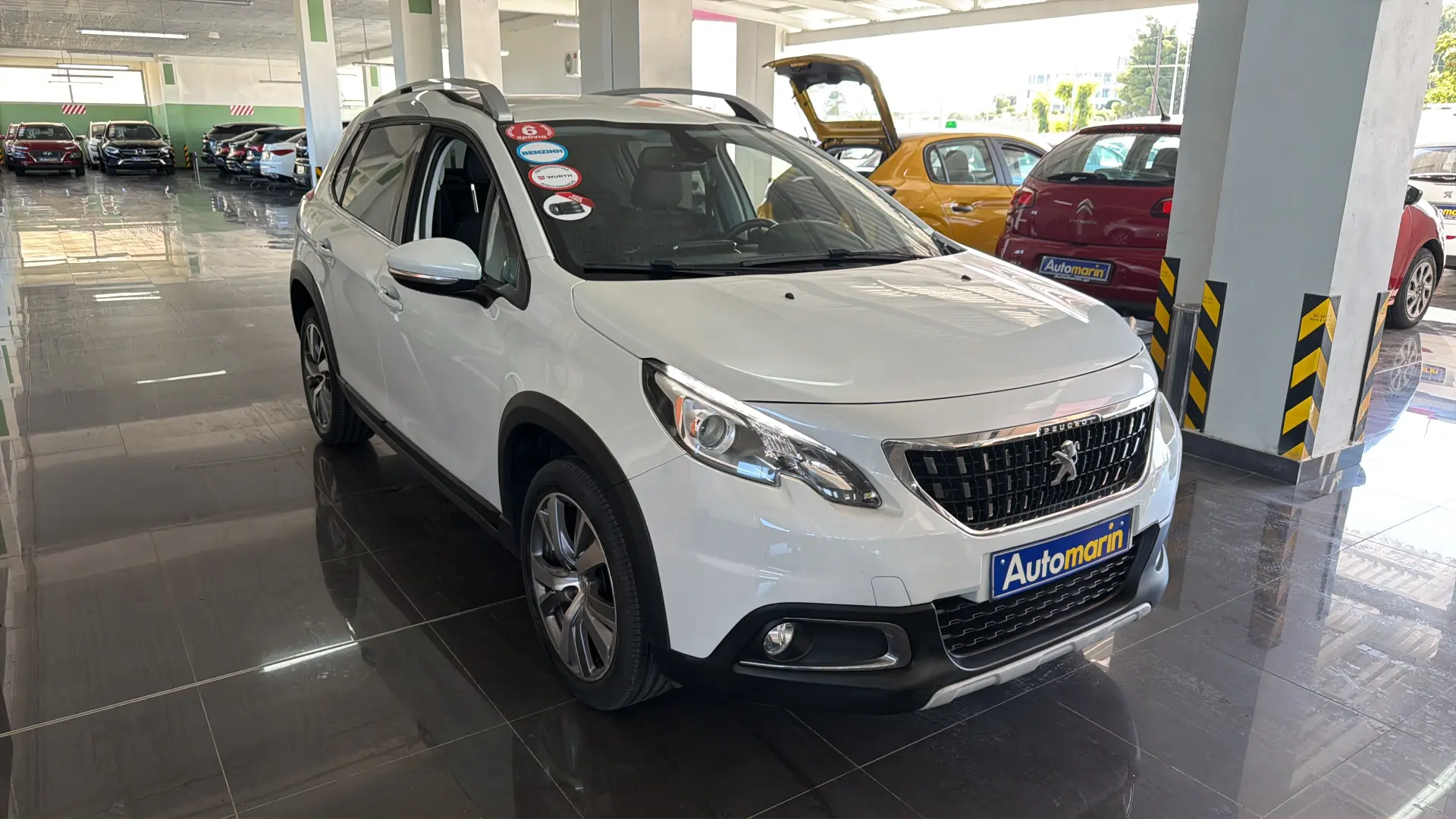 View 3 - Peugeot 2008 - 2019
