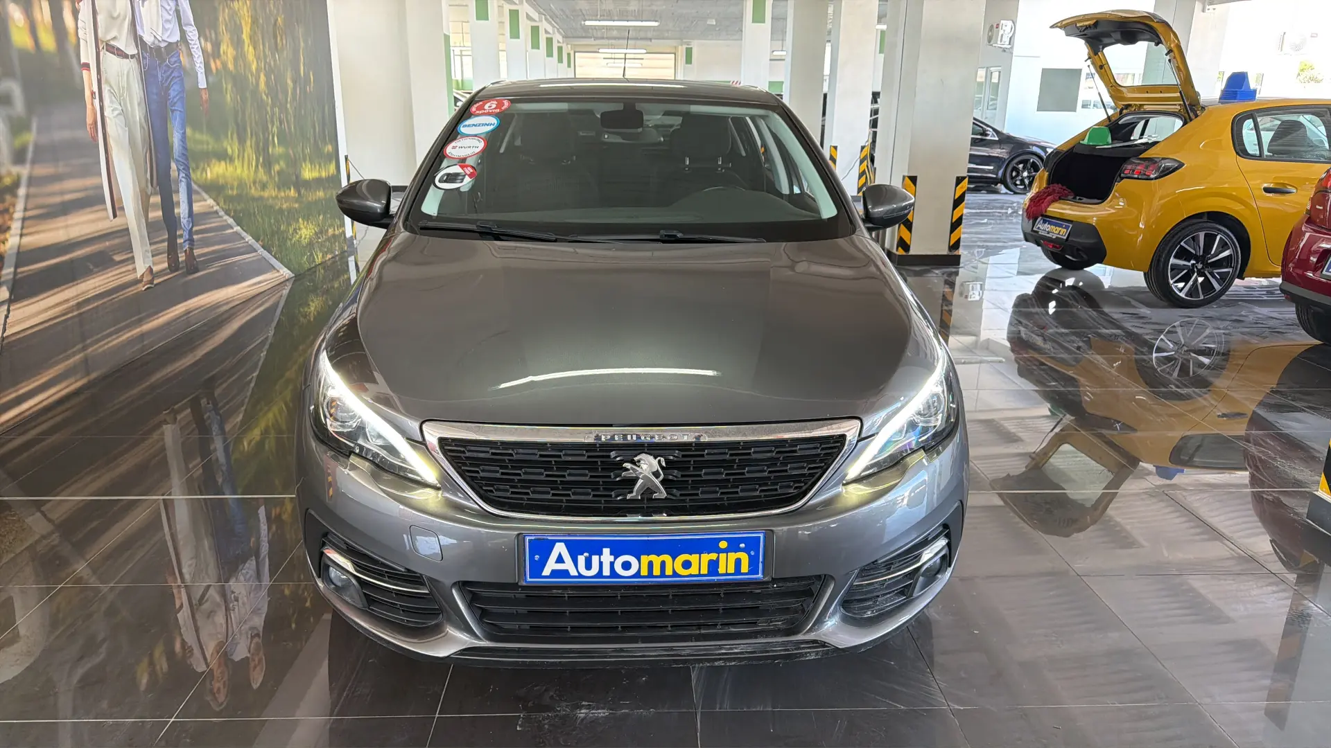 View 2 - Peugeot 308 - 2019